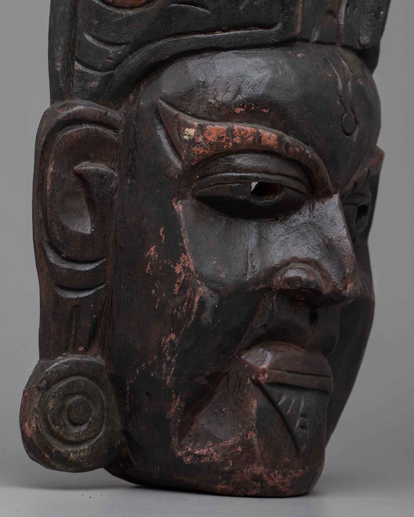 Wooden Buddhist Master Mask | Timeless Symbolism for Spiritual Spaces