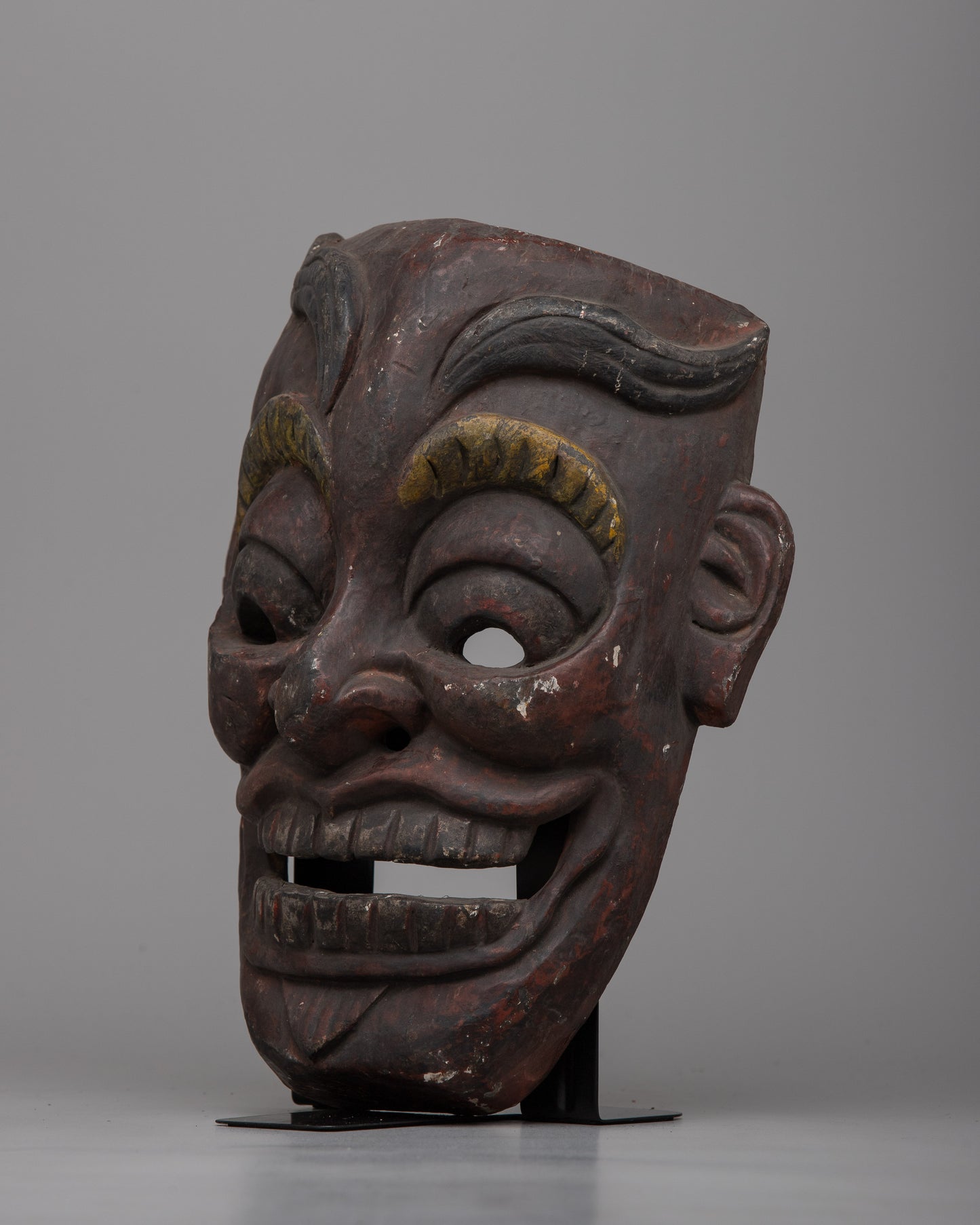 Table Top Wooden Mask | Antique Decor for Distinctive Settings