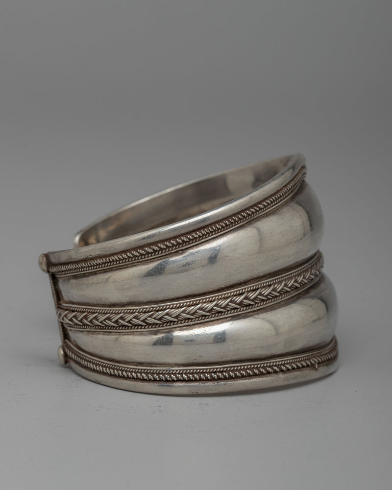 Bracelet Silver | Simple Sophistication for Your Wrist