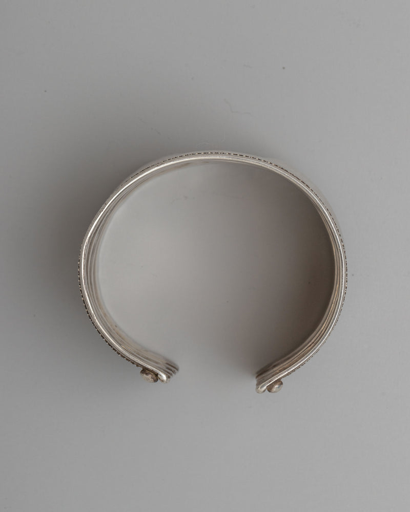 Charm Bracelet Silver | A Stunning Piece of Jewelry
