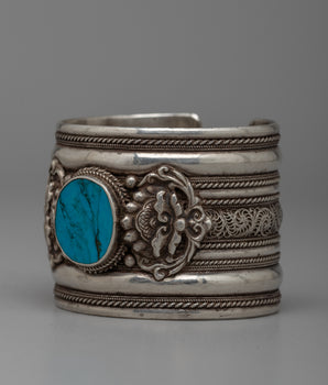 Tibetan Turuqoise Bracelet | Handmade Elegance for Everyday Wear