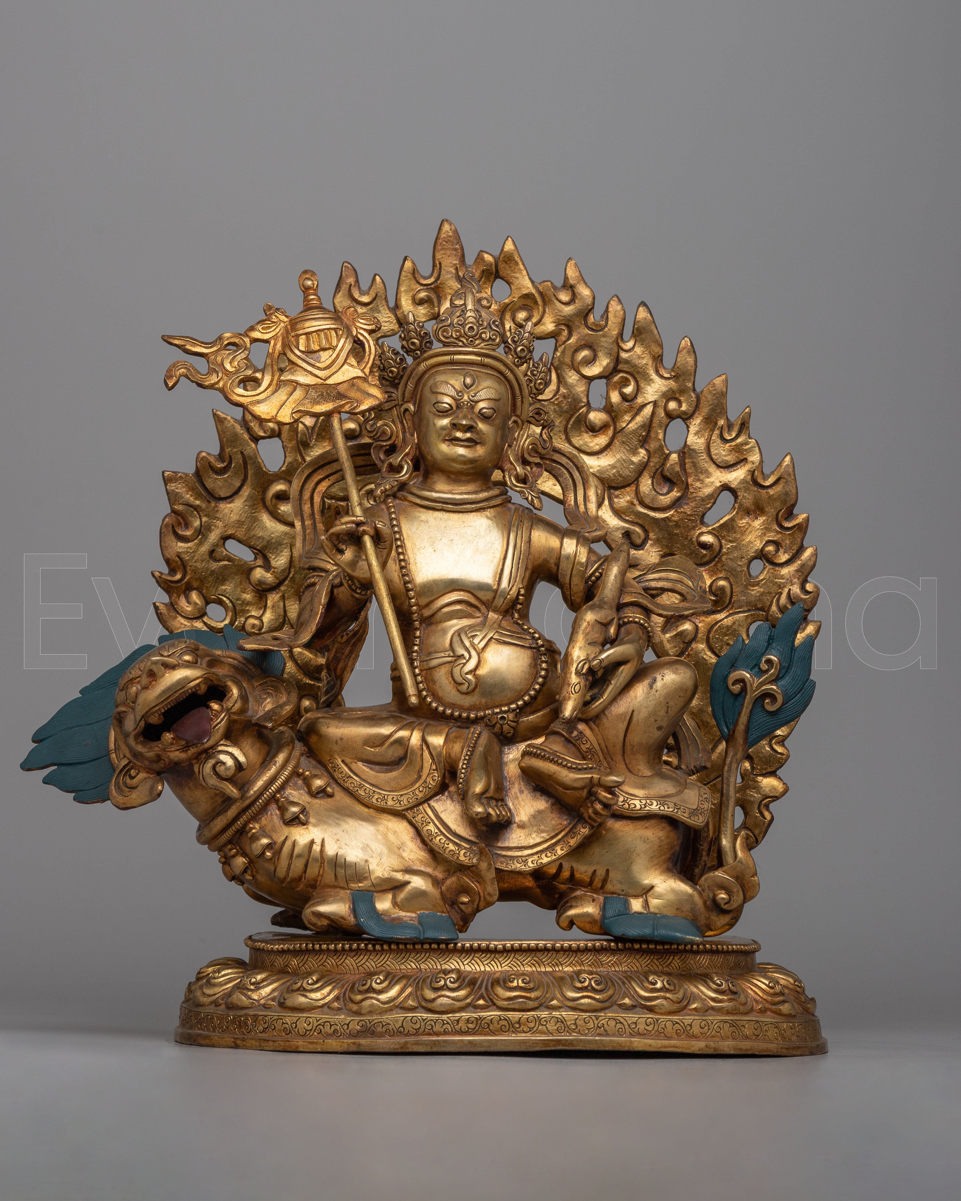 (Namtoshe) Statue
