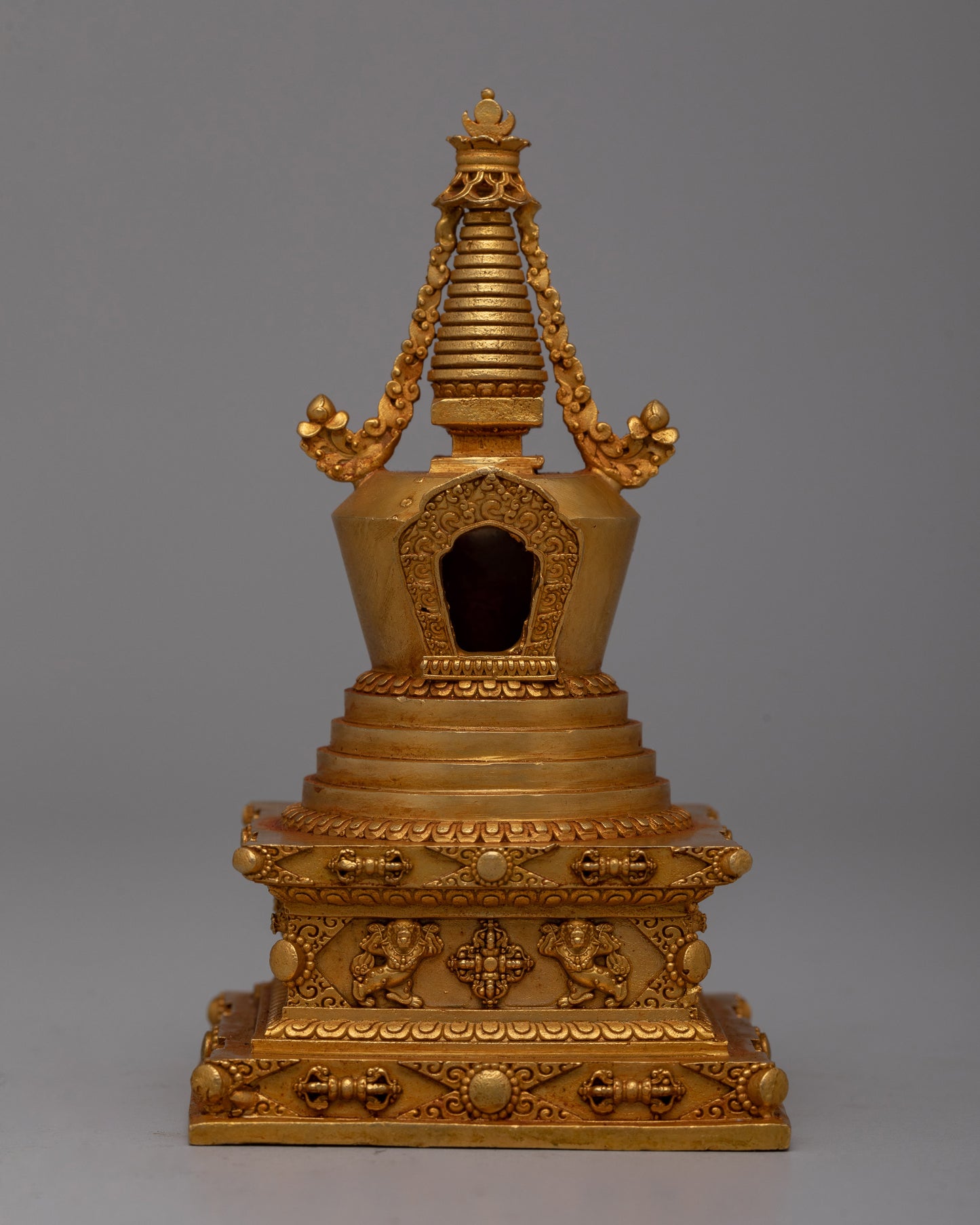 8 Buddhist Stupa Set | Symbolic Representation of Buddhist Enlightenment