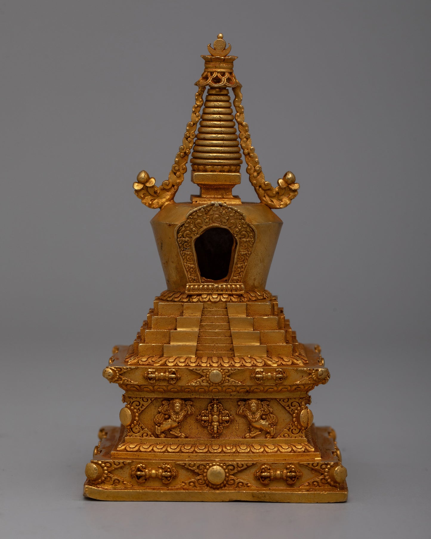 8 Buddhist Stupa Set | Symbolic Representation of Buddhist Enlightenment