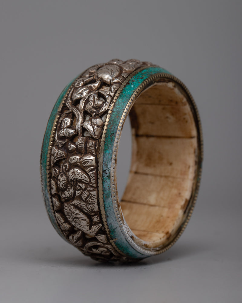 Silver Buddhist Bangle | Reflecting Inner Peace through Intricate Floral Designs