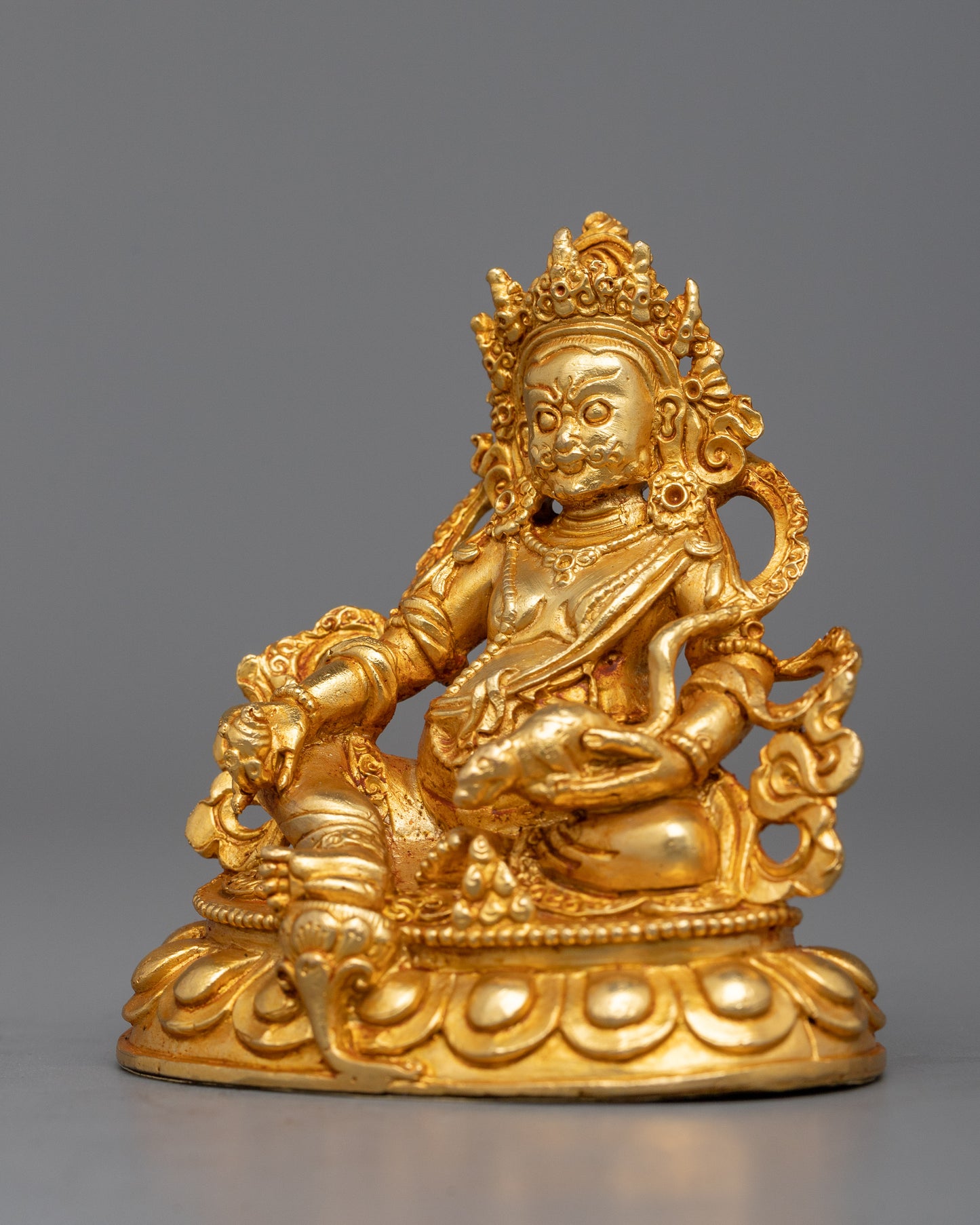 Wealth Deity Machine Made Dzambhala Statue | Symbol of Wealth and Prosperity Crafted with Precision