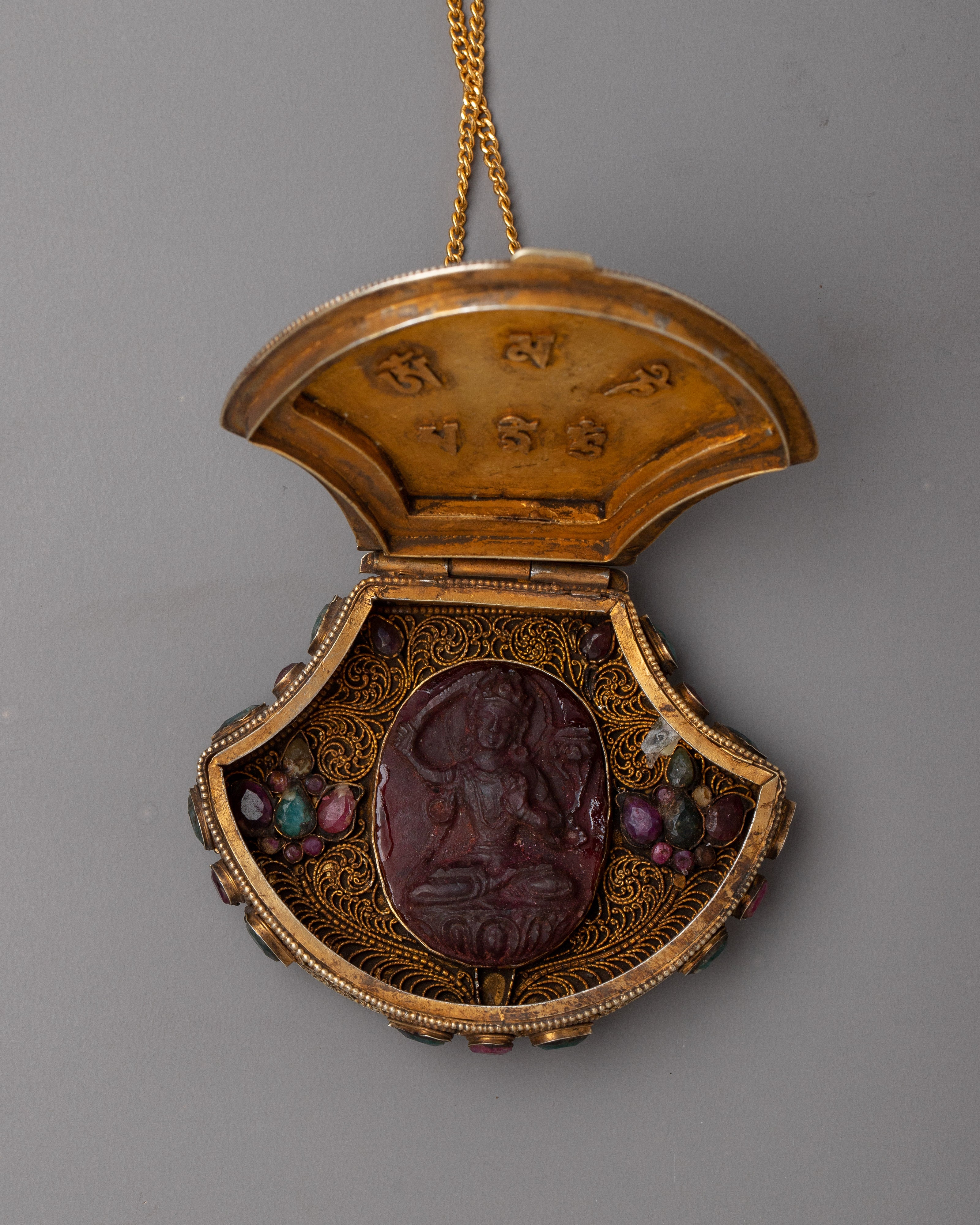 Nepalese Ghau Locket | Traditional Symbol of Spiritual Safeguarding