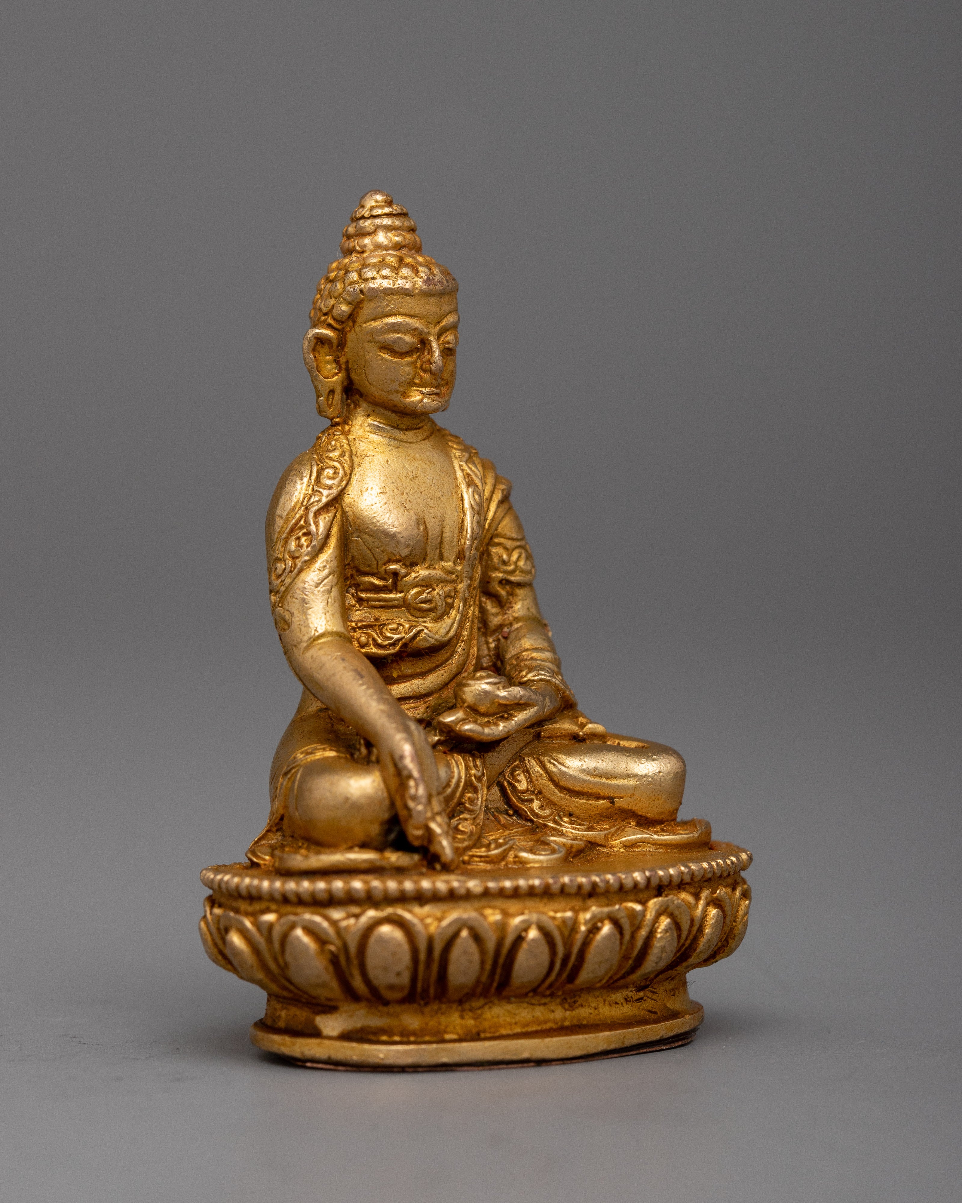 Jewel Born Buddha Ratnasambhava statue | Symbol of Wealth and Generosity