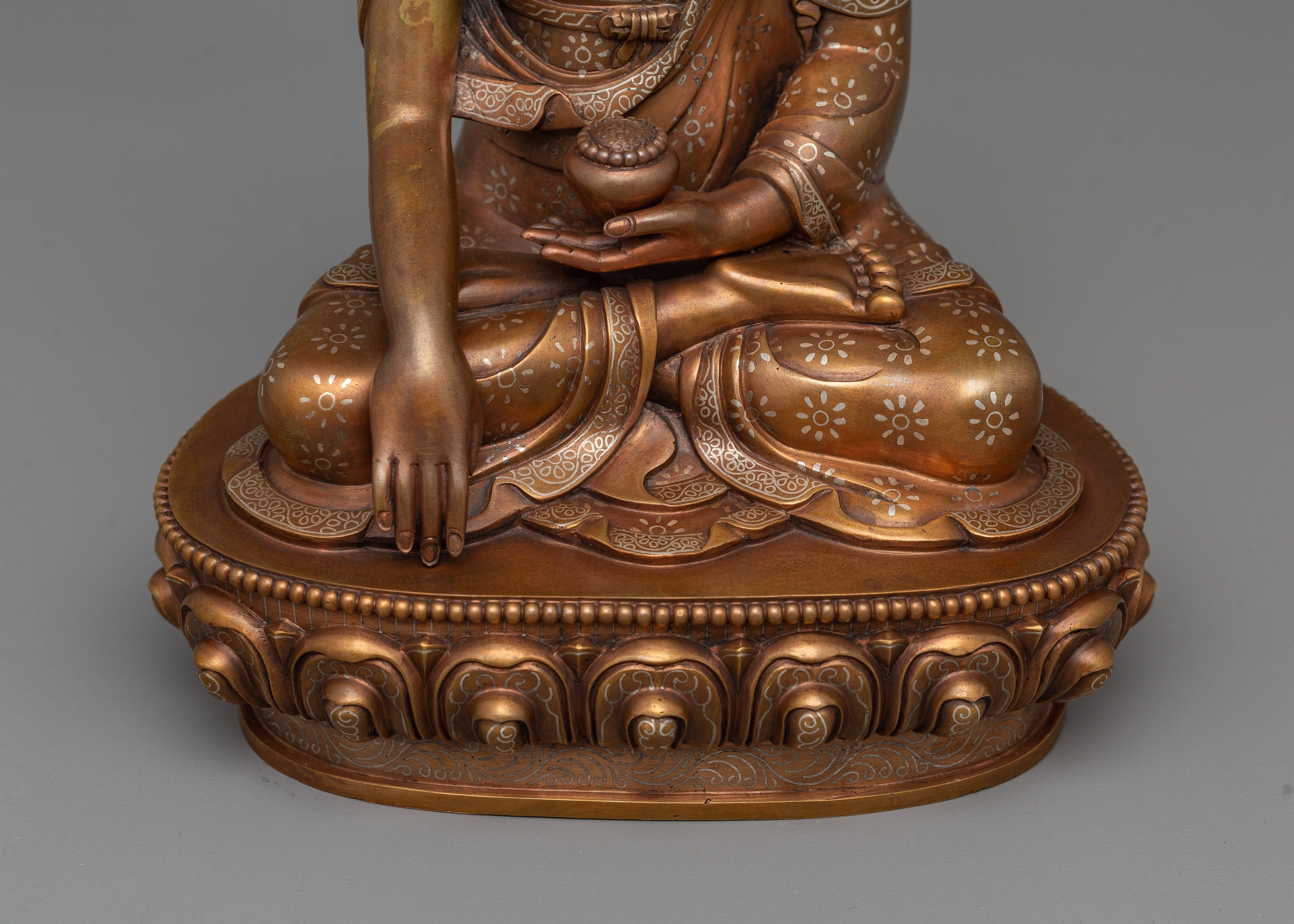 Enlightened Sakyamuni Buddha of Compassion | Statue for Meditation and Serenity