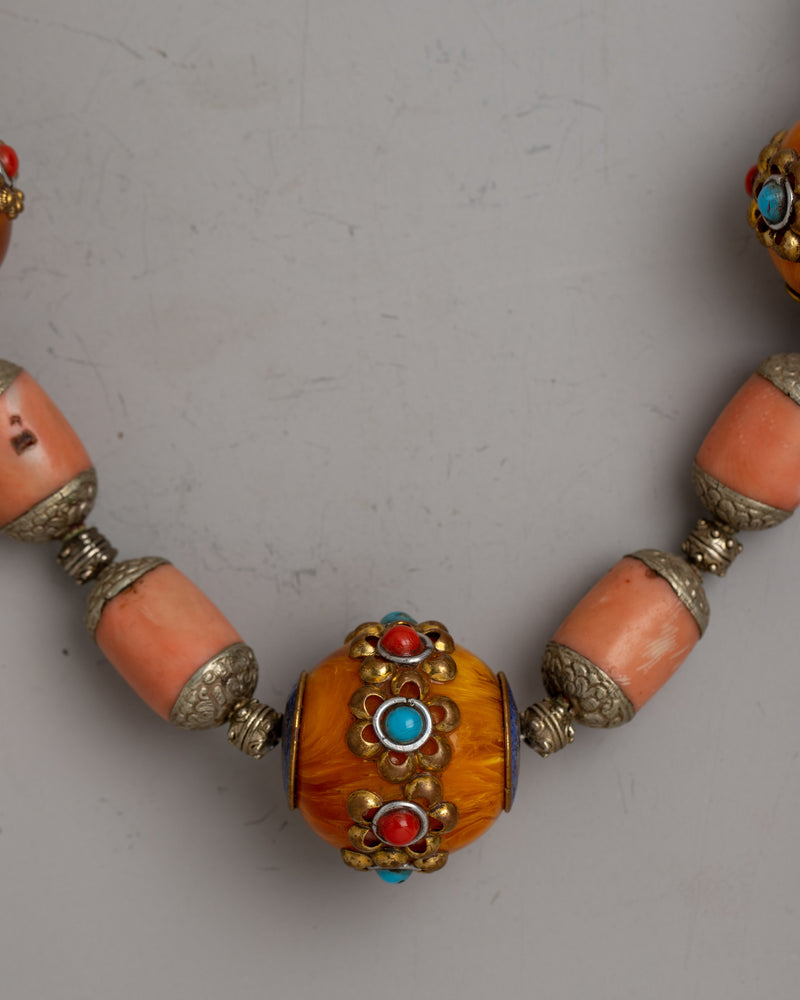 Amber Jewelry Tibet | Capturing Ancient Mystique and Modern Elegance