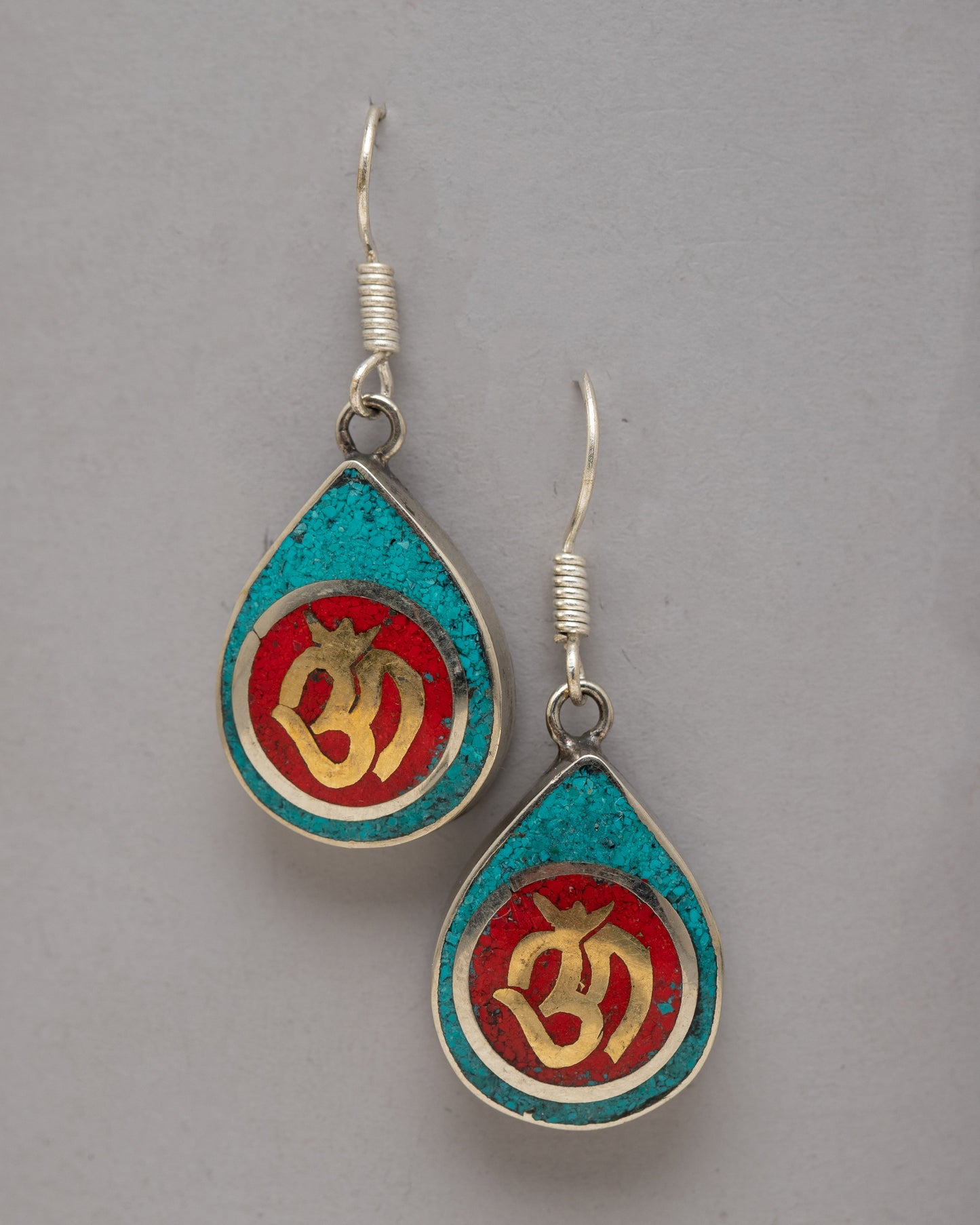 Coral Turquoise Earrings Set | Infusing Vibrant Colors and Bohemian Elegance