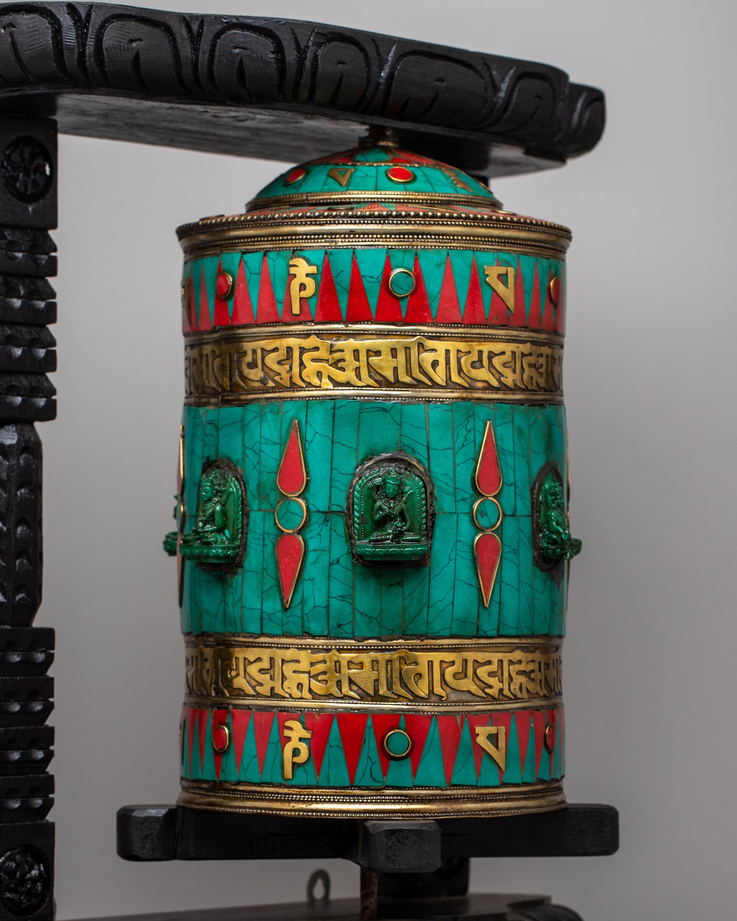 Buddhist Mani Prayer Wheel | Sacred Tool for Spinning Mantras and Invoking Blessings