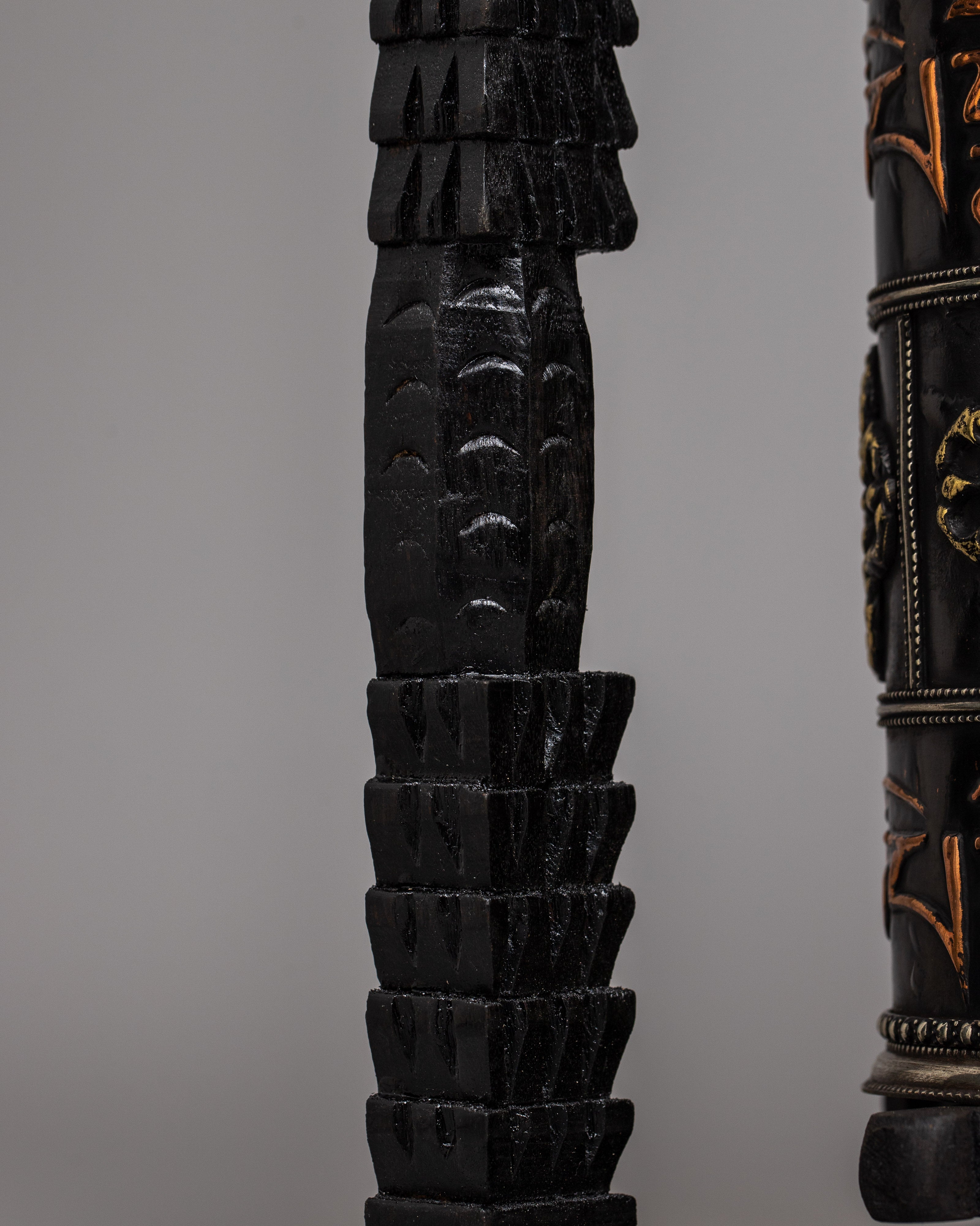 Buddhist Mantra Prayer Wheel | Experience Spiritual Harmony and Devotion