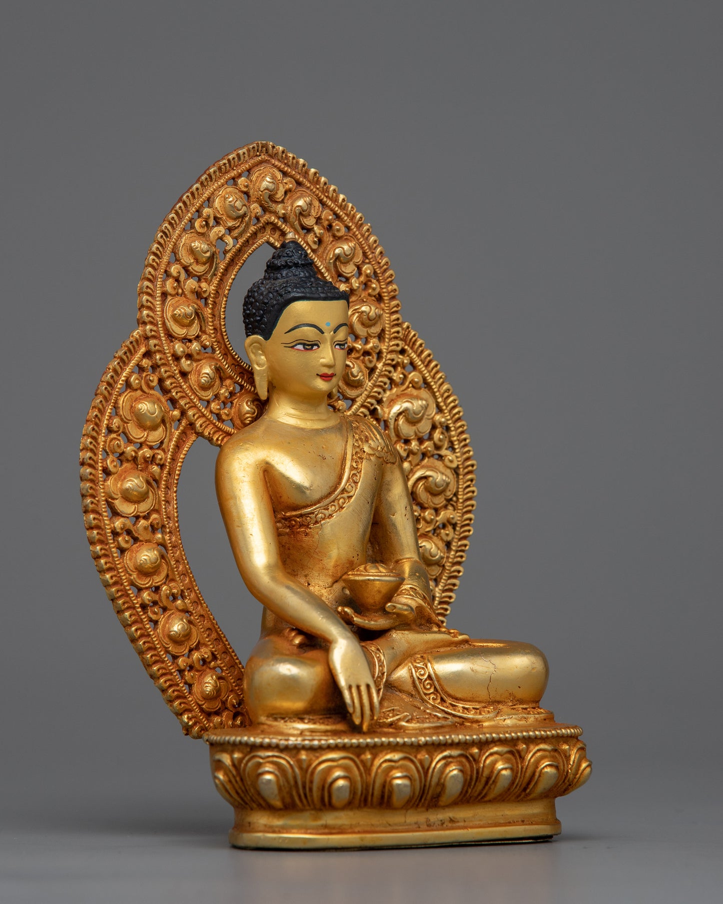 Gautama Buddha Siddhartha Statue | Symbol of Spiritual Awakening and Liberation