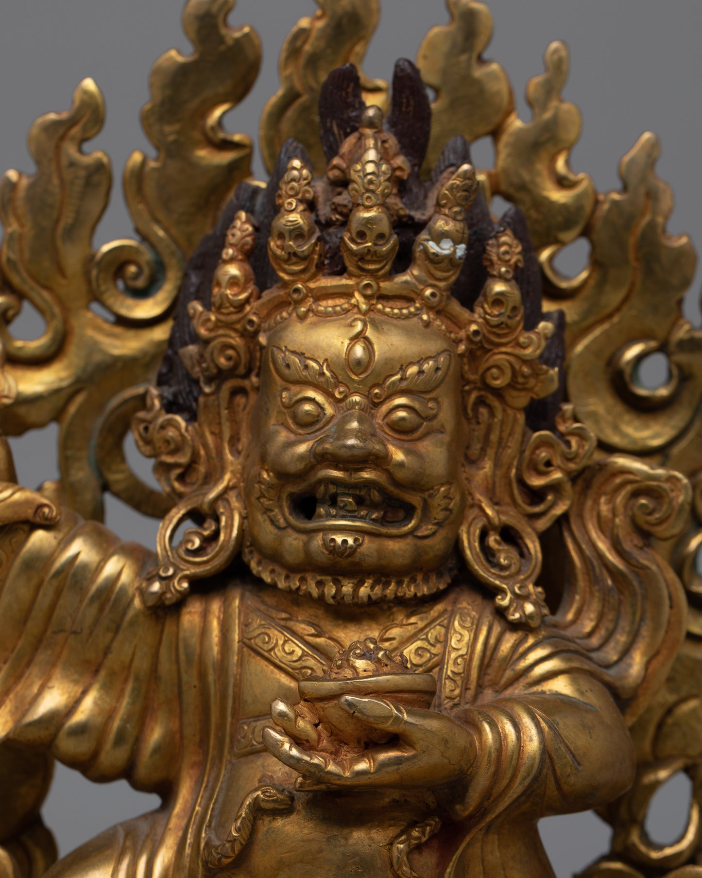 Wrathful Deity Bernagchen Mahakala Statue | Symbol of Fearlessness and Spiritual Protection