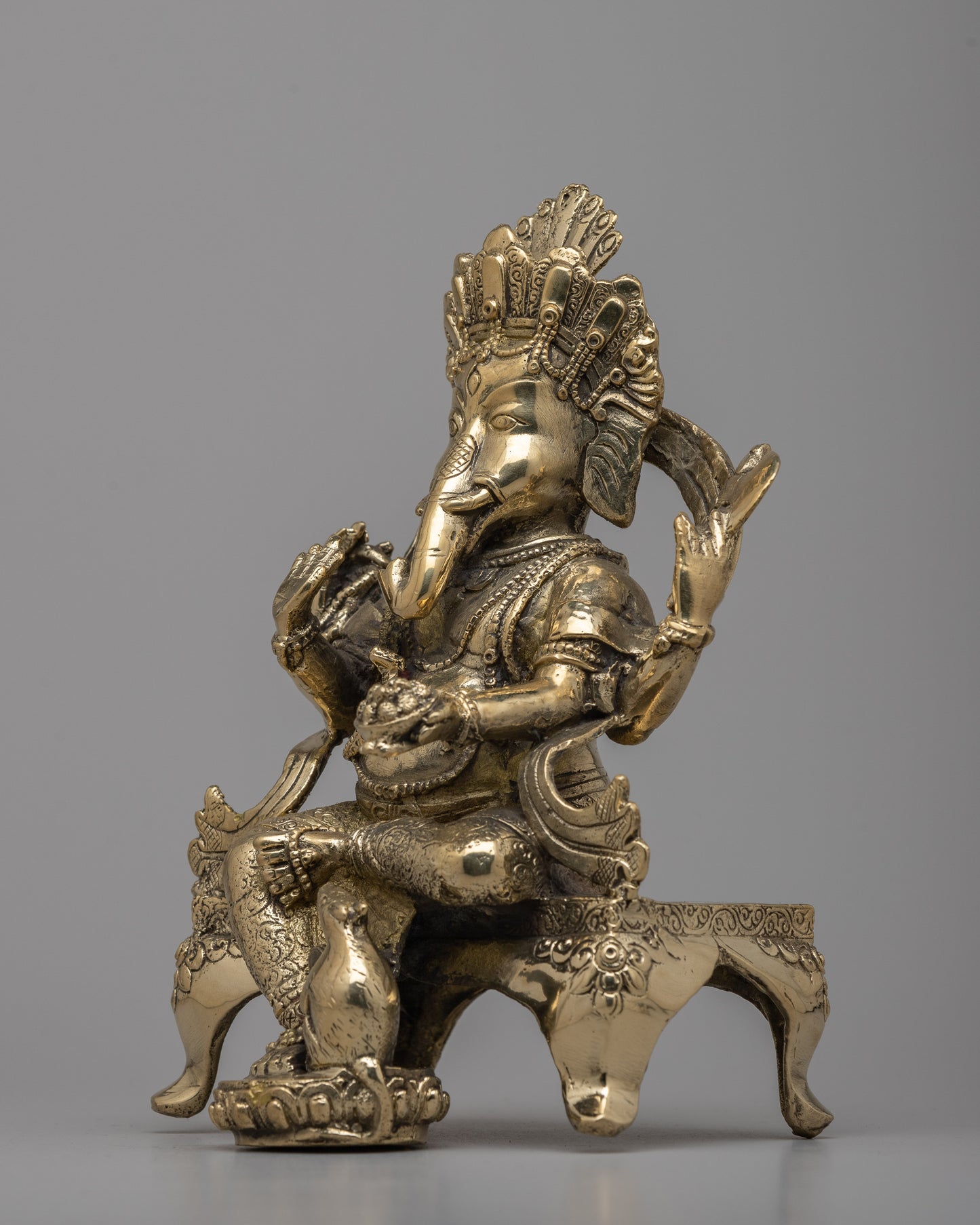 Brass Ganesh Idol | Channeling Divine Energy and Wisdom