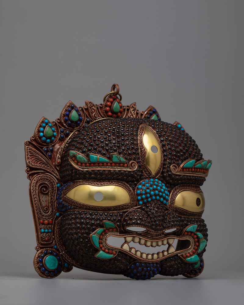 The Fierce Deity Mask | Mahakala's Symbol of Protective Power and Spiritual Vigilance