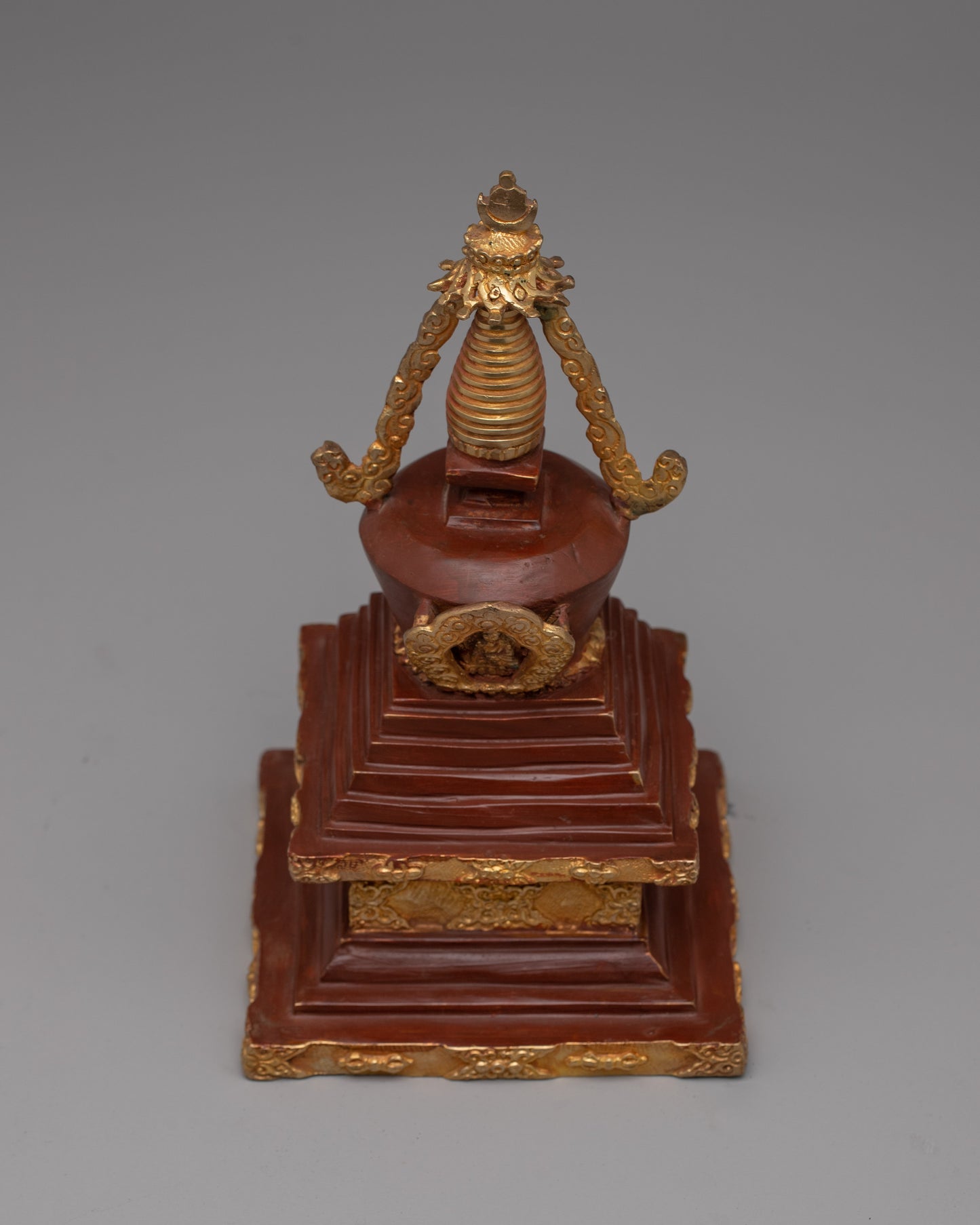 Decorative Copper Stupa Budista | Symbolic Buddhist Monument for Meditation