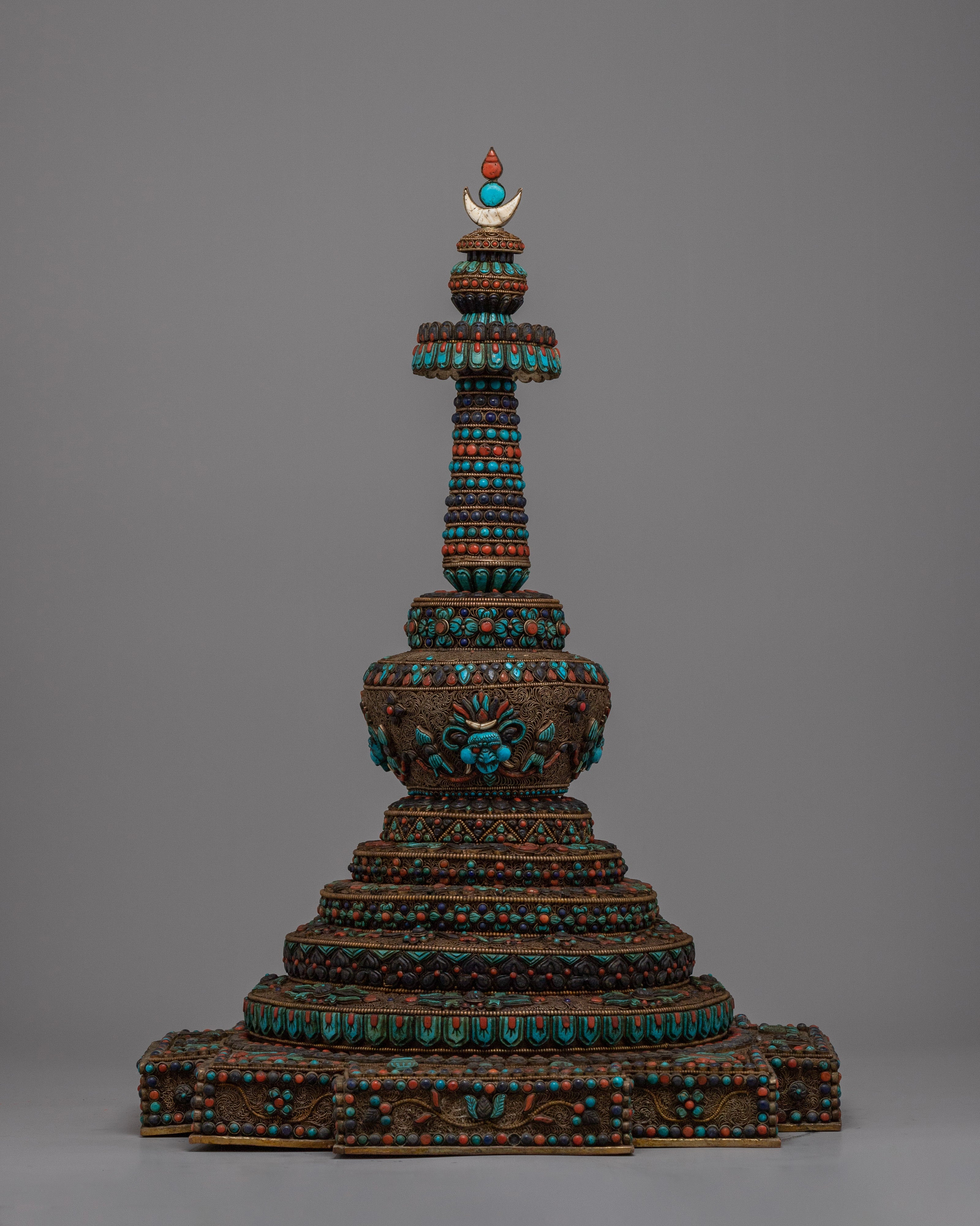 Tibetan Stupa Offering Statue | Symbolic Tribute to Sacred Structures and Spiritual Offerings