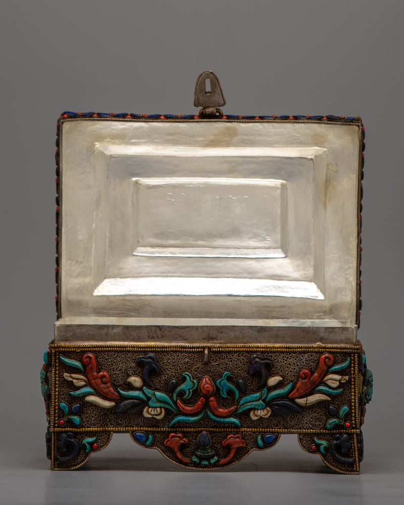 Decorative Treasure Box | Authentic Handcrafted Chest for Storing Jewelry