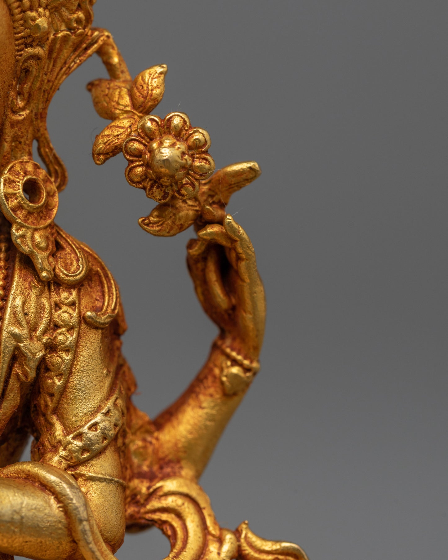 Gold Plated Chenrezig Statue | Serene Symbol of Compassionate Wisdom