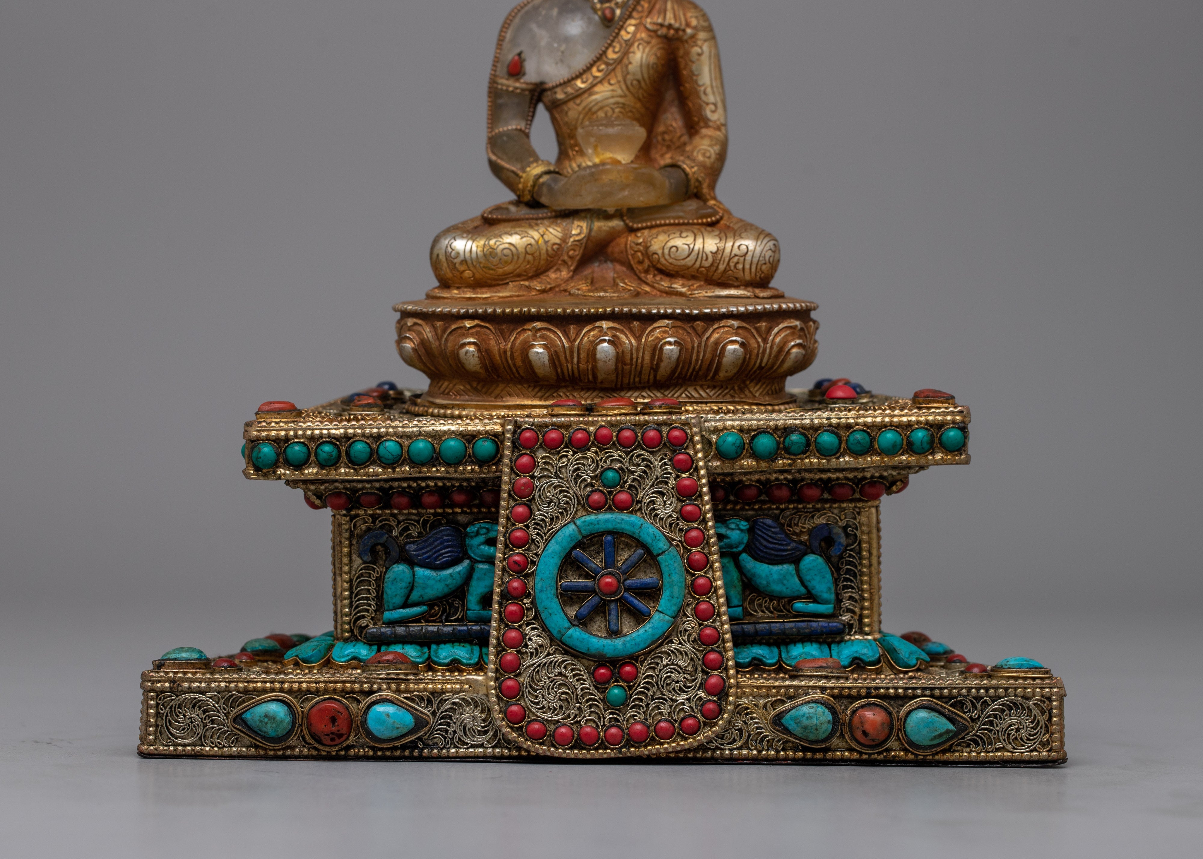 Amida Amitabha Buddha Statue | Statue Serves as a Symbol of Spiritual Aspiration
