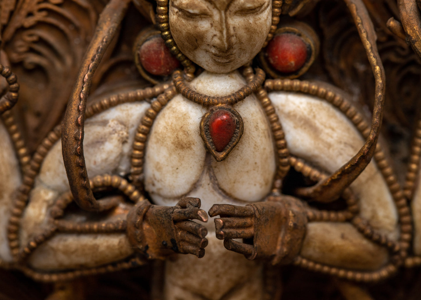 4 Arms Chenrezig Buddha Statue | Intricately Crafted to Embody the Boundless Compassion