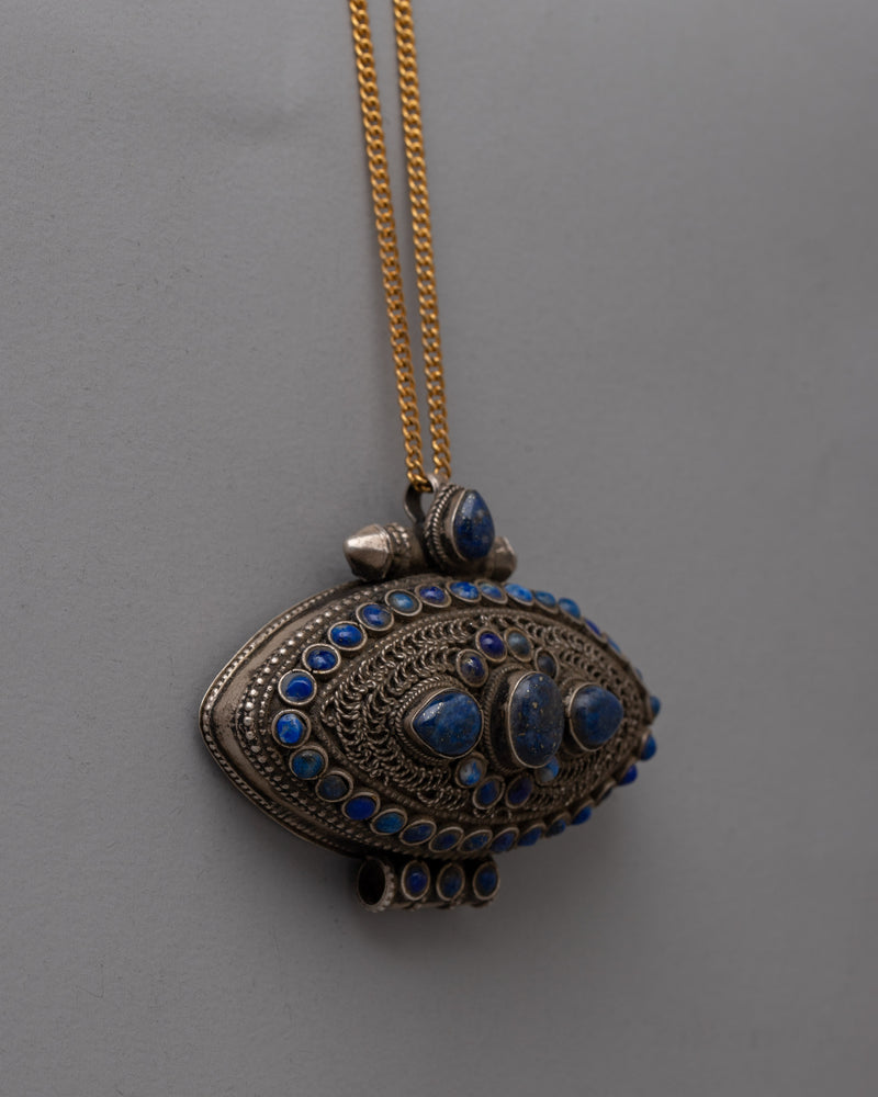 Lapis Lazuli Ghau Box | Artisanal Ghau Box Necklace with Intricate Design