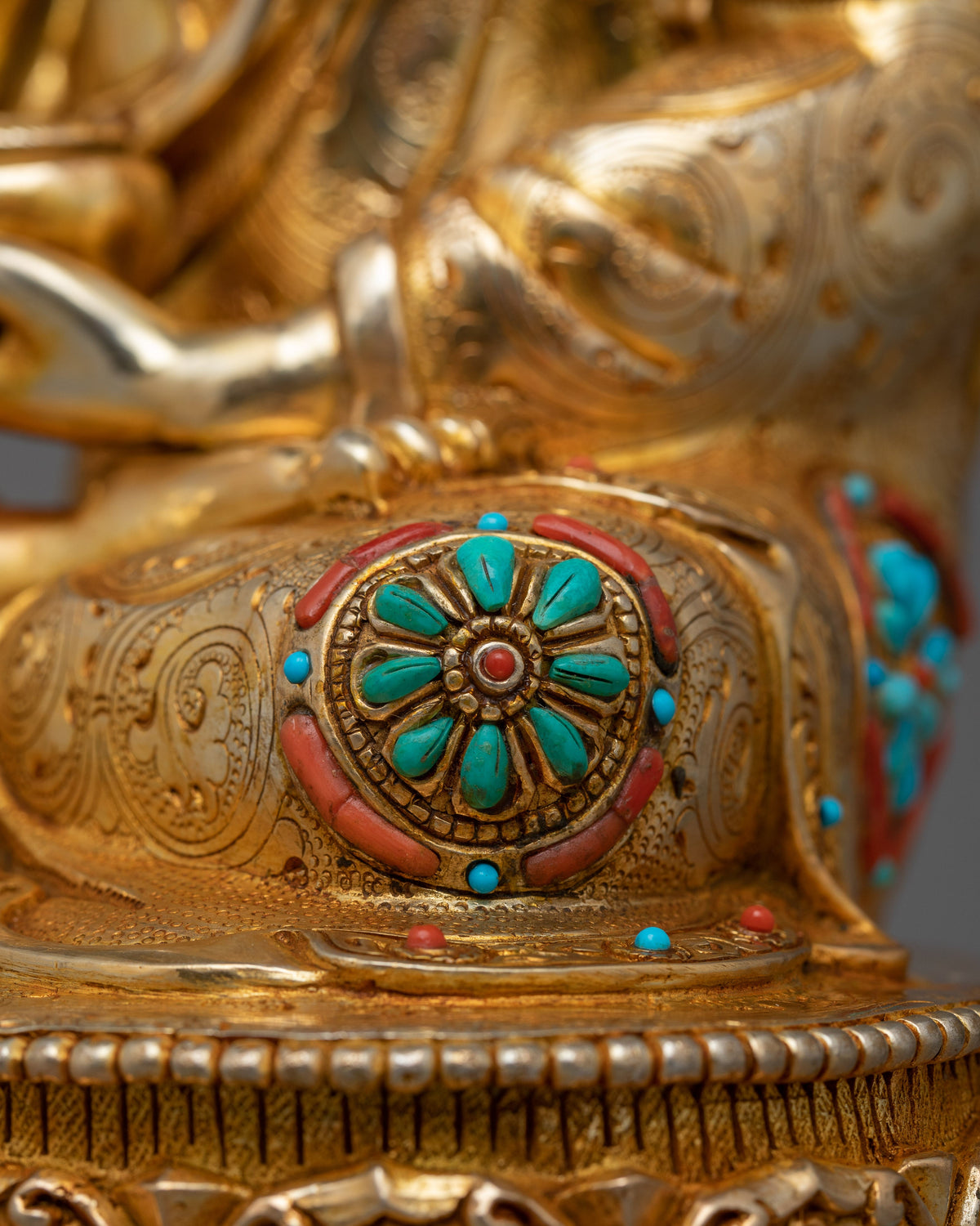 Tranquil Meditating Buddha Shakyamuni Statue | Handcrafted Tibetan Buddha