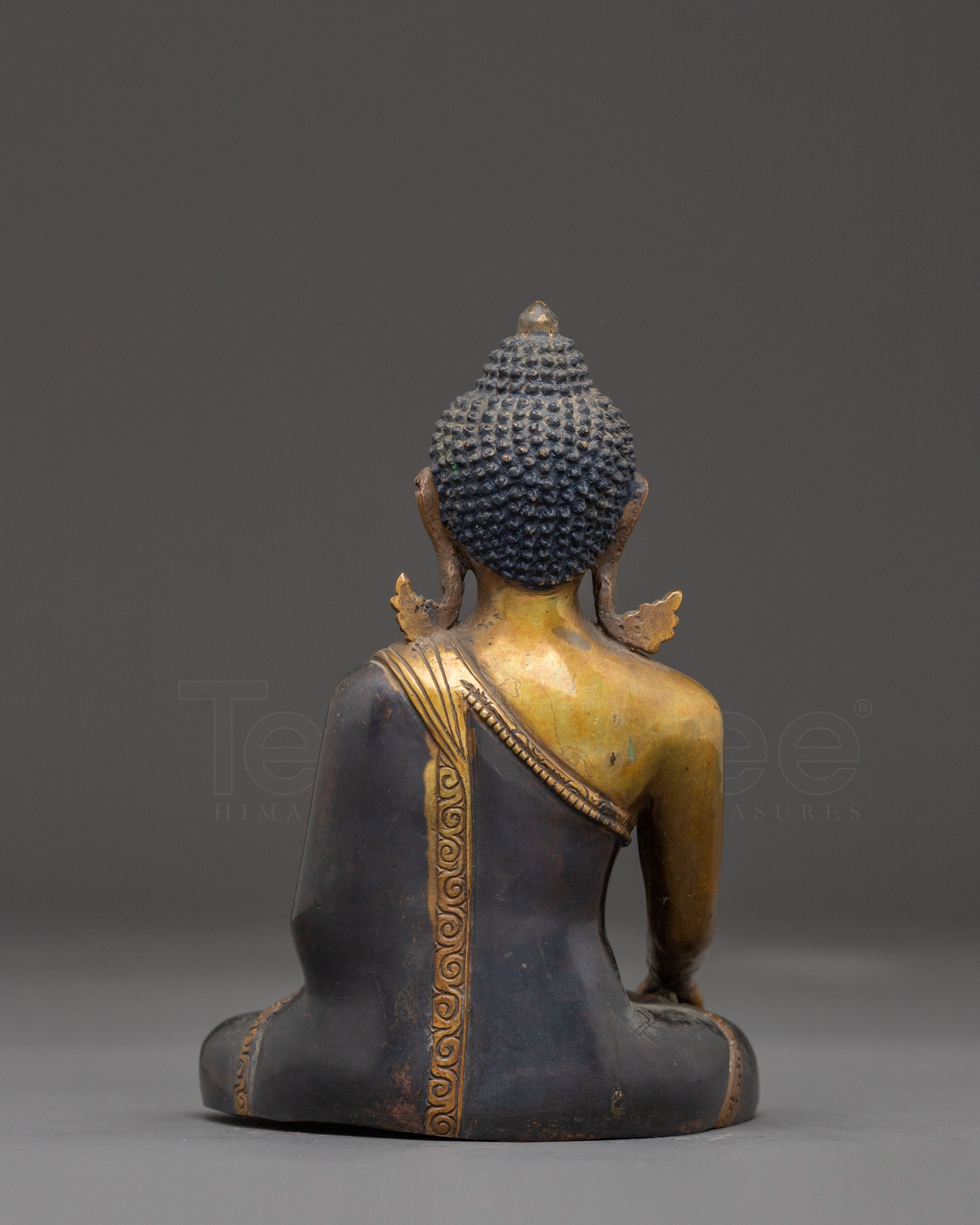 Handcrafted Shakyamuni Buddha Oxidized Copper Statue | Gautama Buddha Artwork