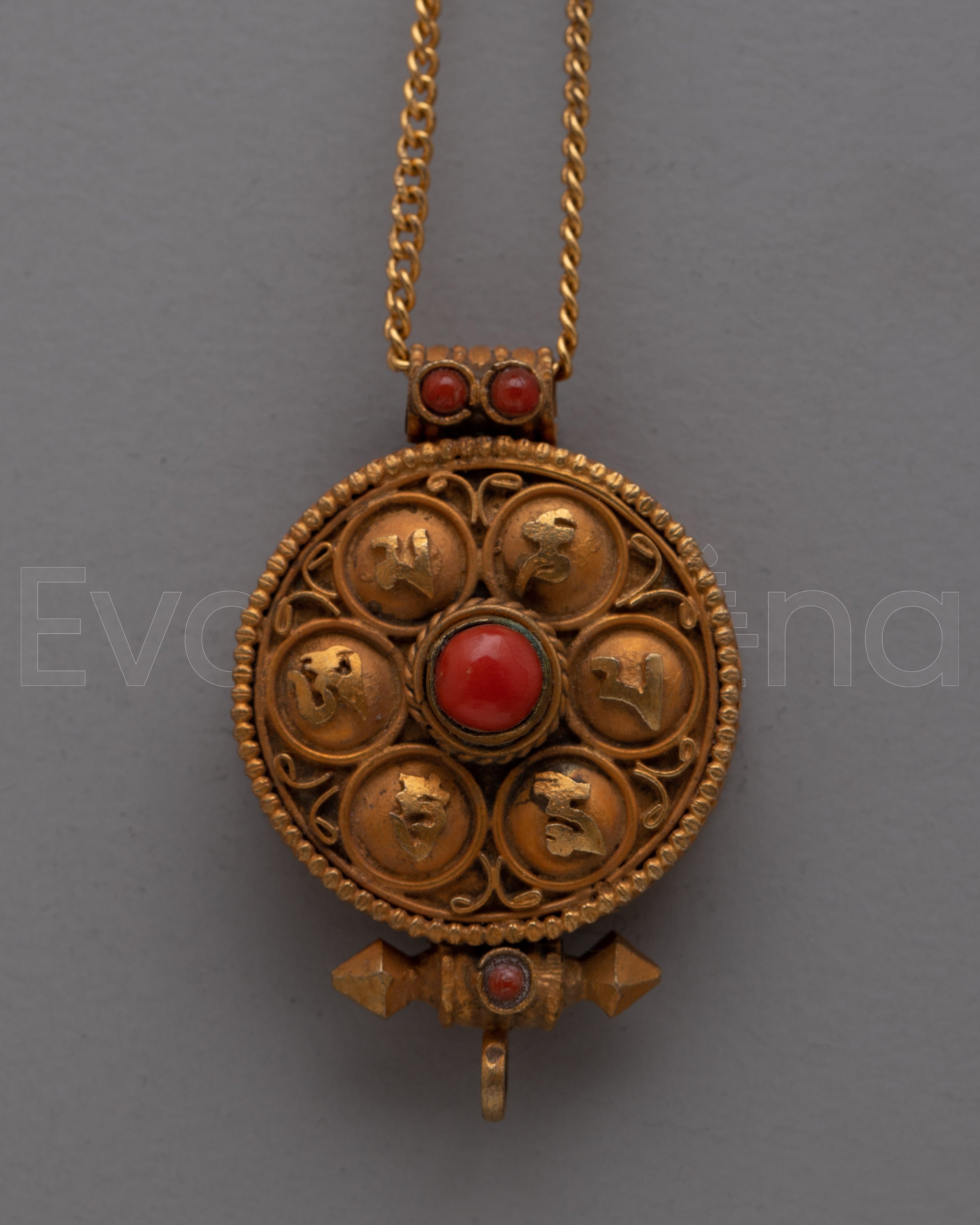 Ghau Box Locket 