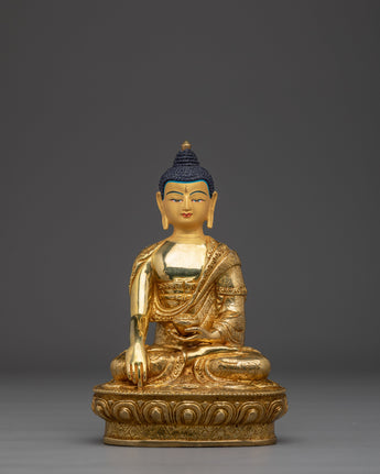 Radiant Golden Statue of Shakyamuni Buddha