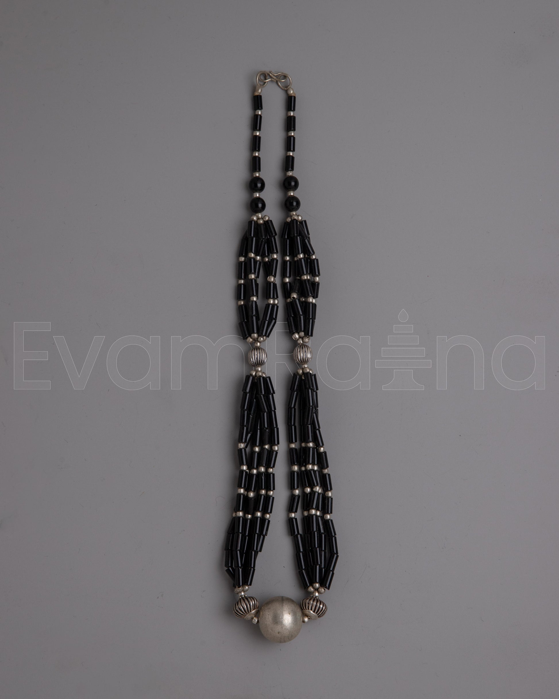 Black Beads Necklace 