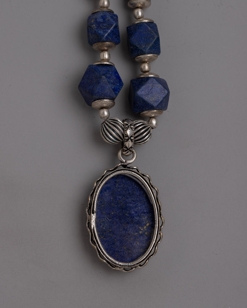 Lapis Lazuli Necklace | Exquisite Jewelry of Nepalese Traditional Craftsmanship