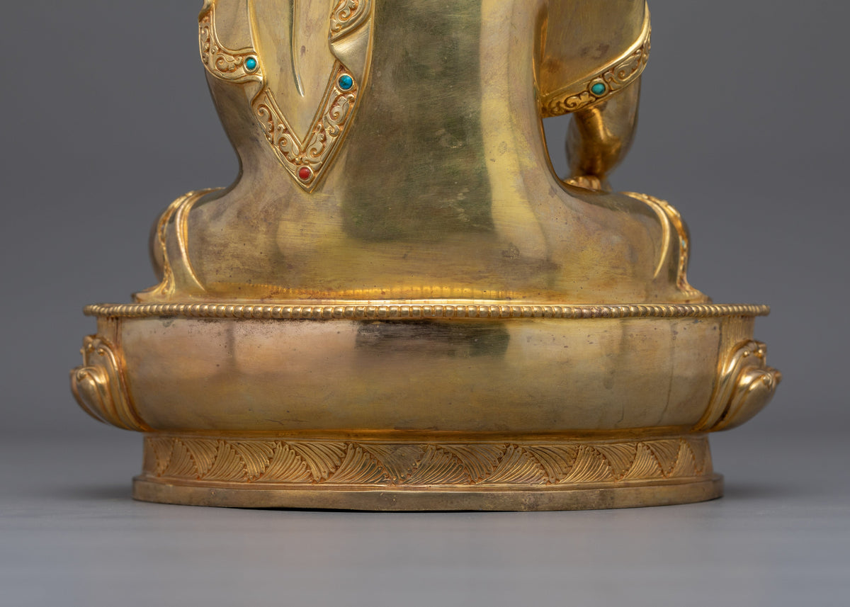 Golden Shakyamuni Buddha Decor Figurine | Symbol of Calm and Reflection