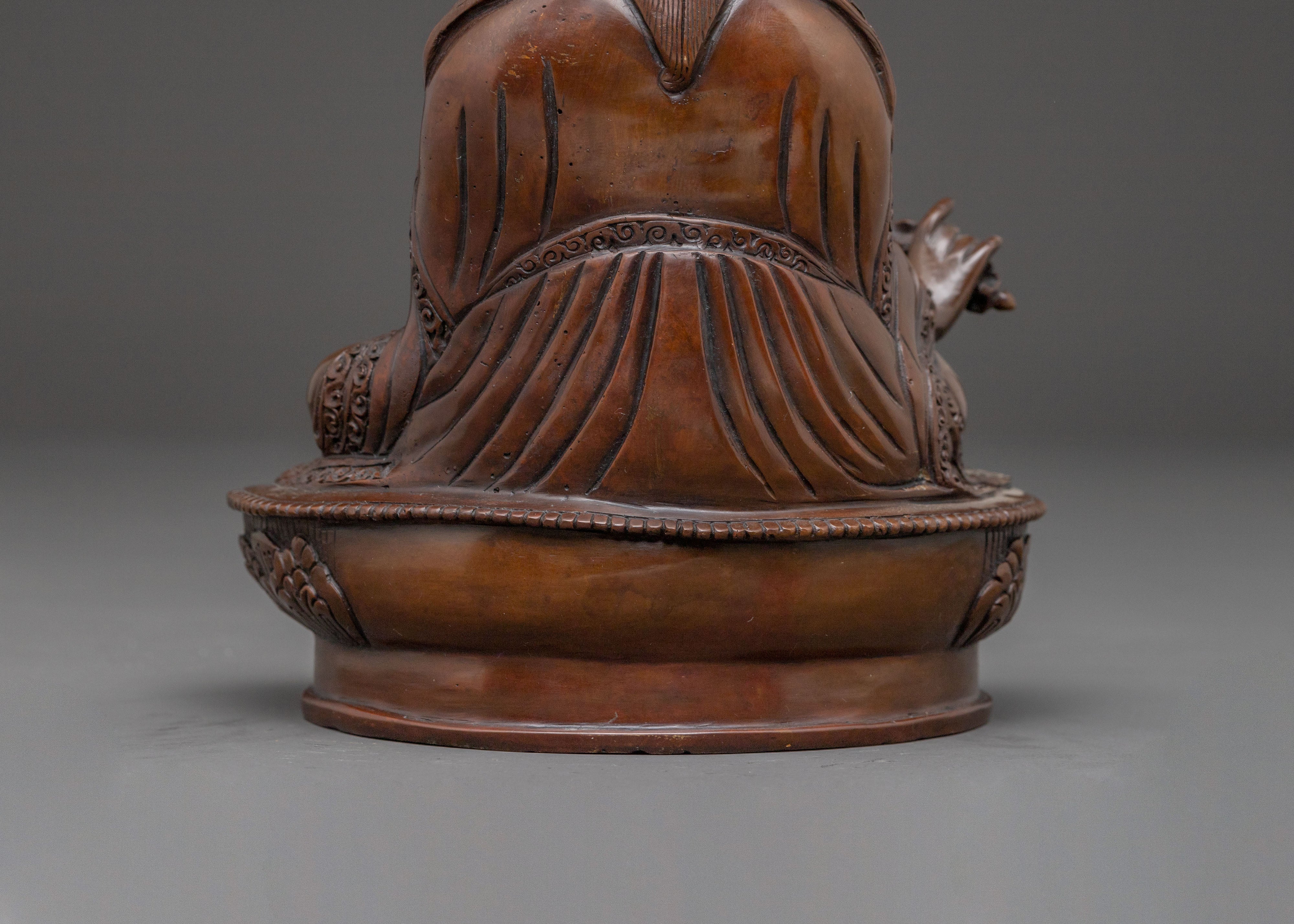 Guru Rinpoche Statue: Awakened Master