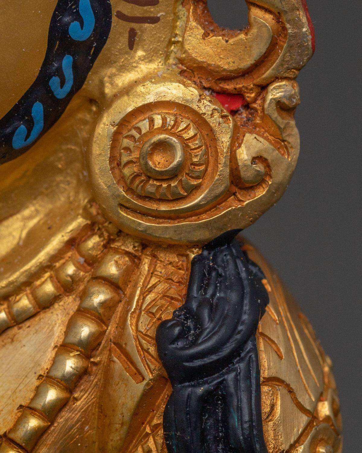 Dzambhala Guardian Statue:  Buddhist Wealth Deity Sculpture