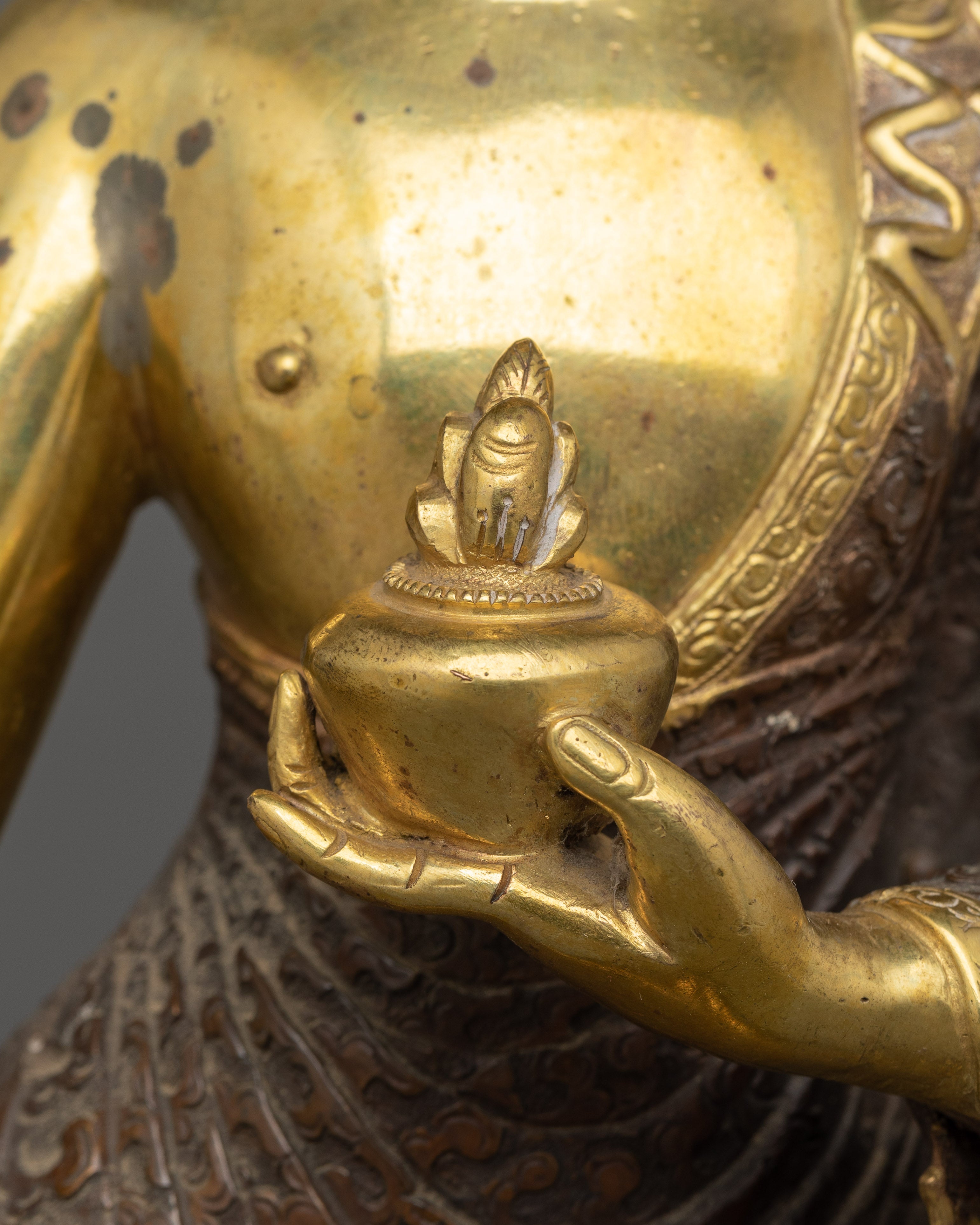 Antique Religious Shakyamuni Buddha for Shrine | Masterpiece of Enlightenment