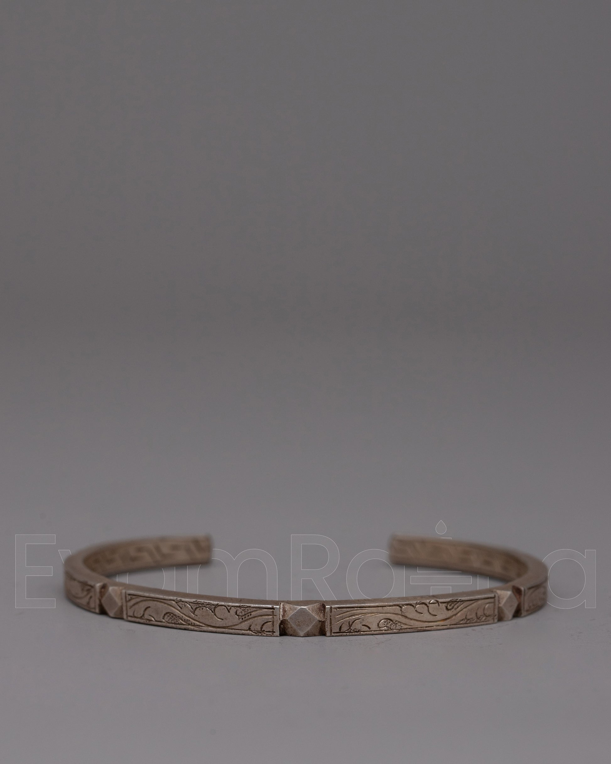  Tibetan Bracelet  