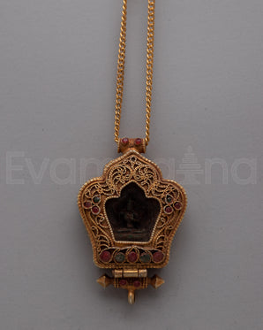 Ghau Prayer Locket 