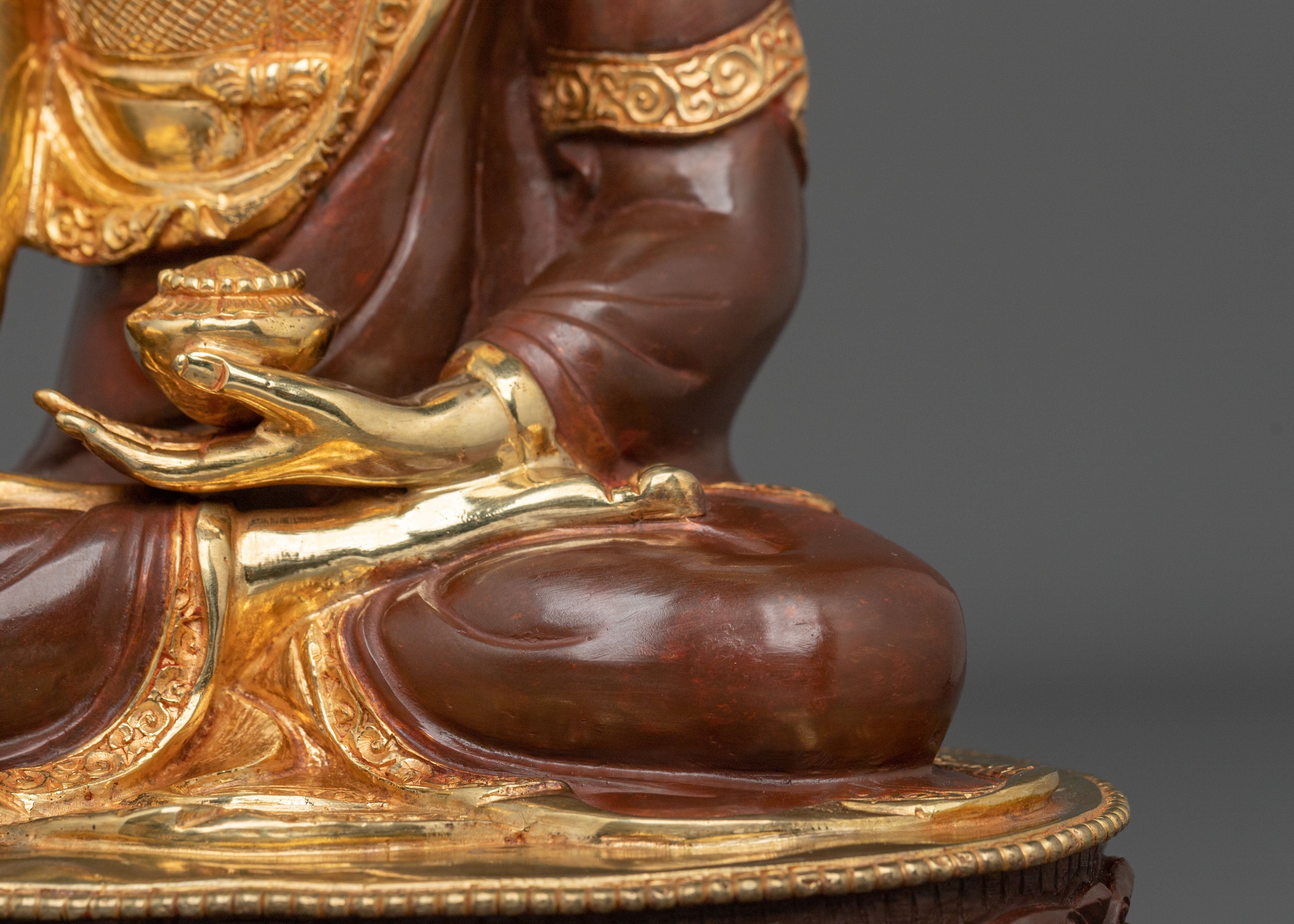 Traditional Siddhartha Gautama Sacred Statue | Symbol of Enlightenment
