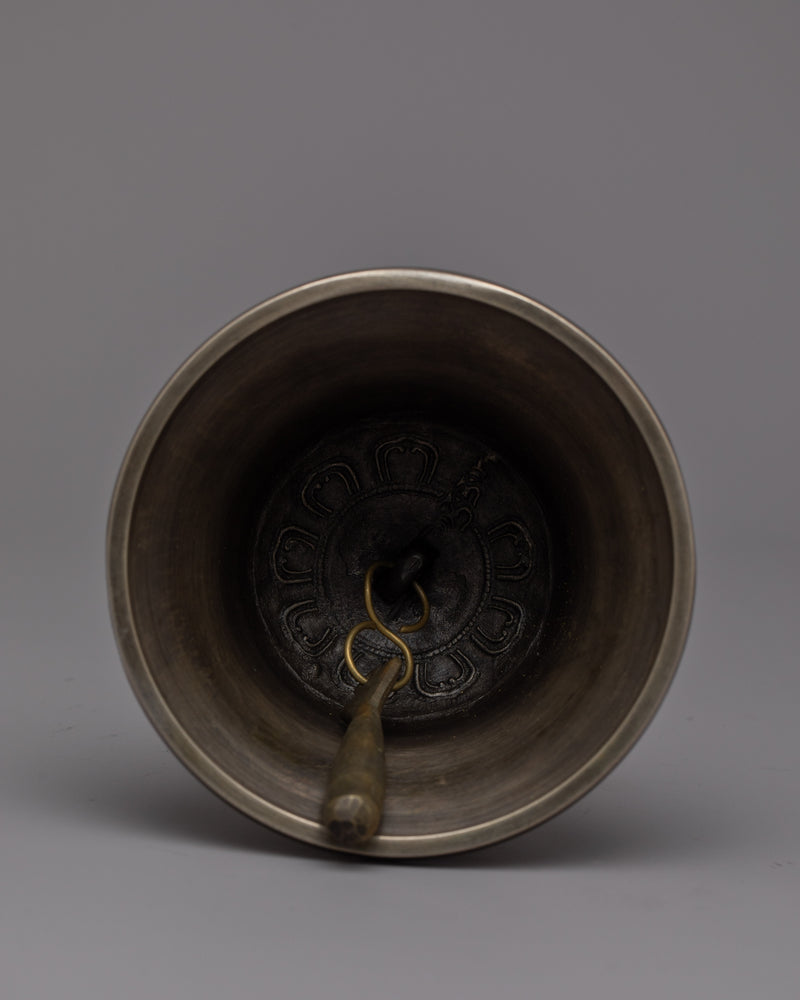 Vajra Dorje and Bell Set | Buddhist Ritual Tools Reflecting Traditional Tibetan Craftsmanship