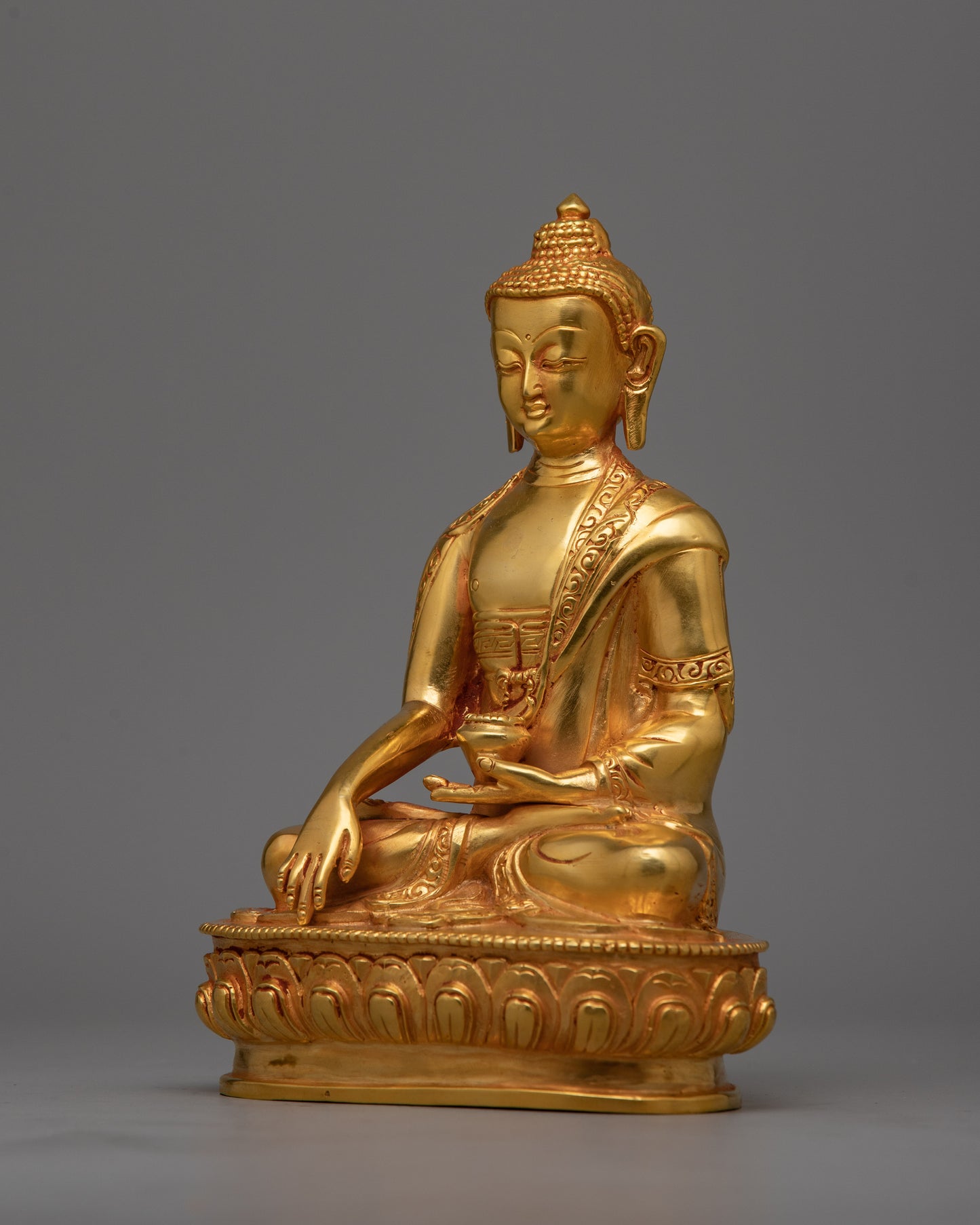 Buddha Siddhartha Gautama Statue | Sacred Sculpture Enhancing Meditation and Spiritual Practices