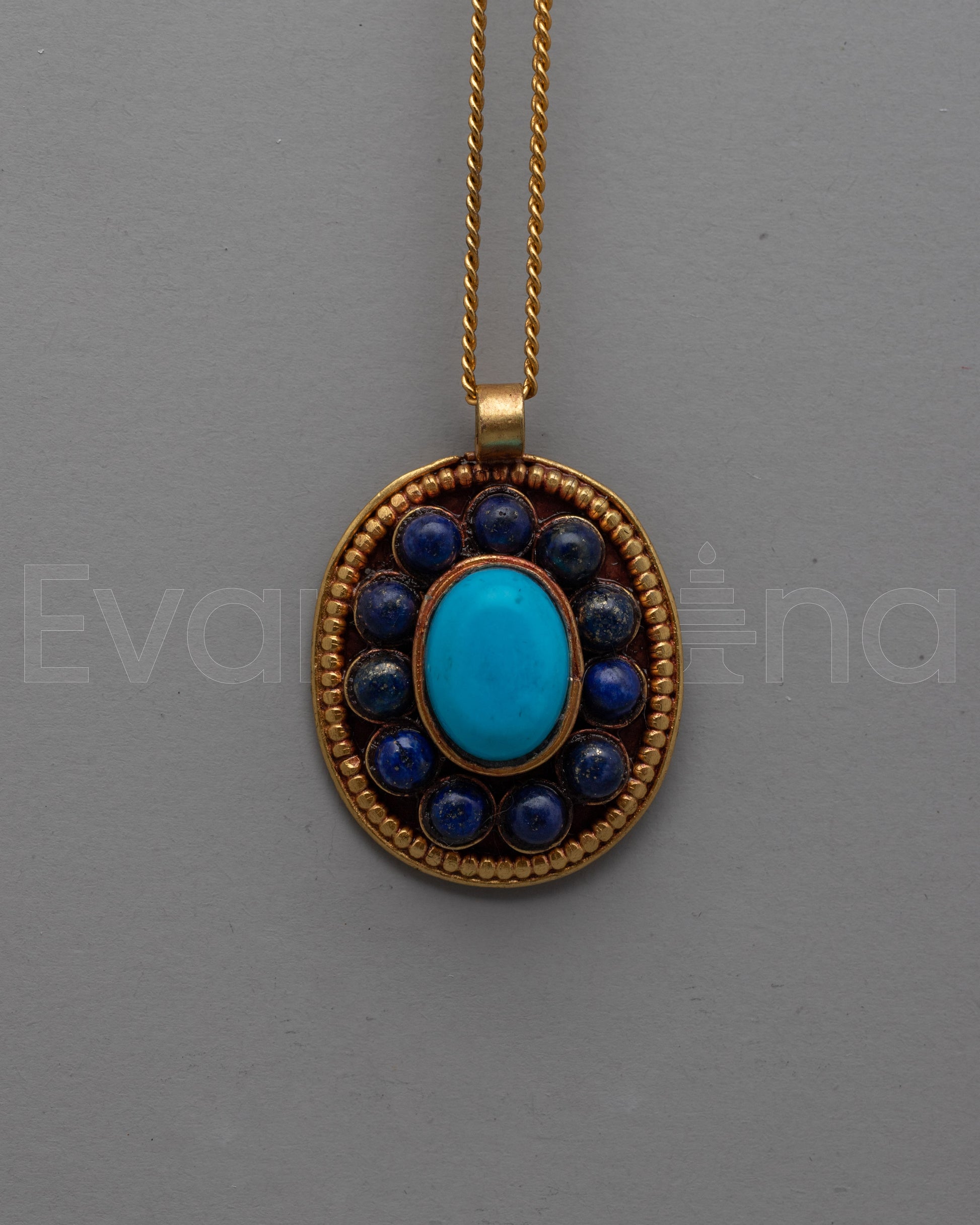 Oval Pendant 