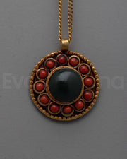 Gold Pendant&nbsp; 