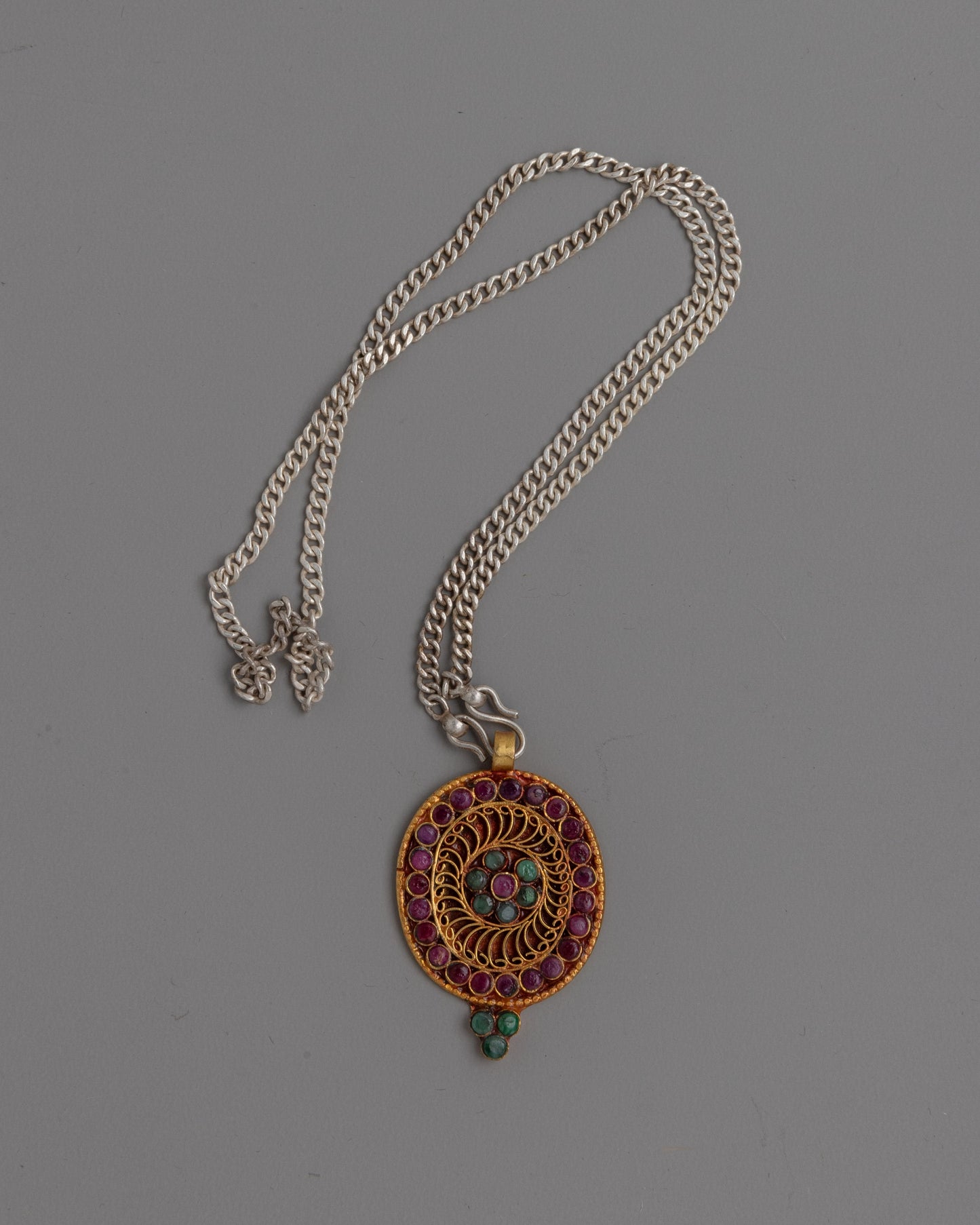 Handcrafted Tibetan Jewelry – Authentic Designs with Spiritual Significance