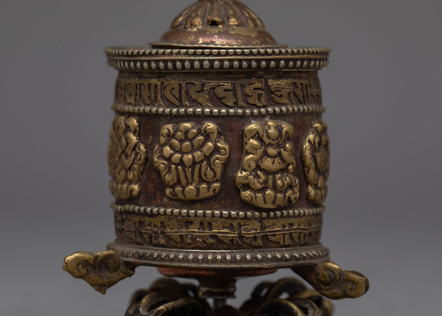 Buddhist Nepal Prayer Wheel | Enhance Your Mantra Practice with Authentic Craftsmanship