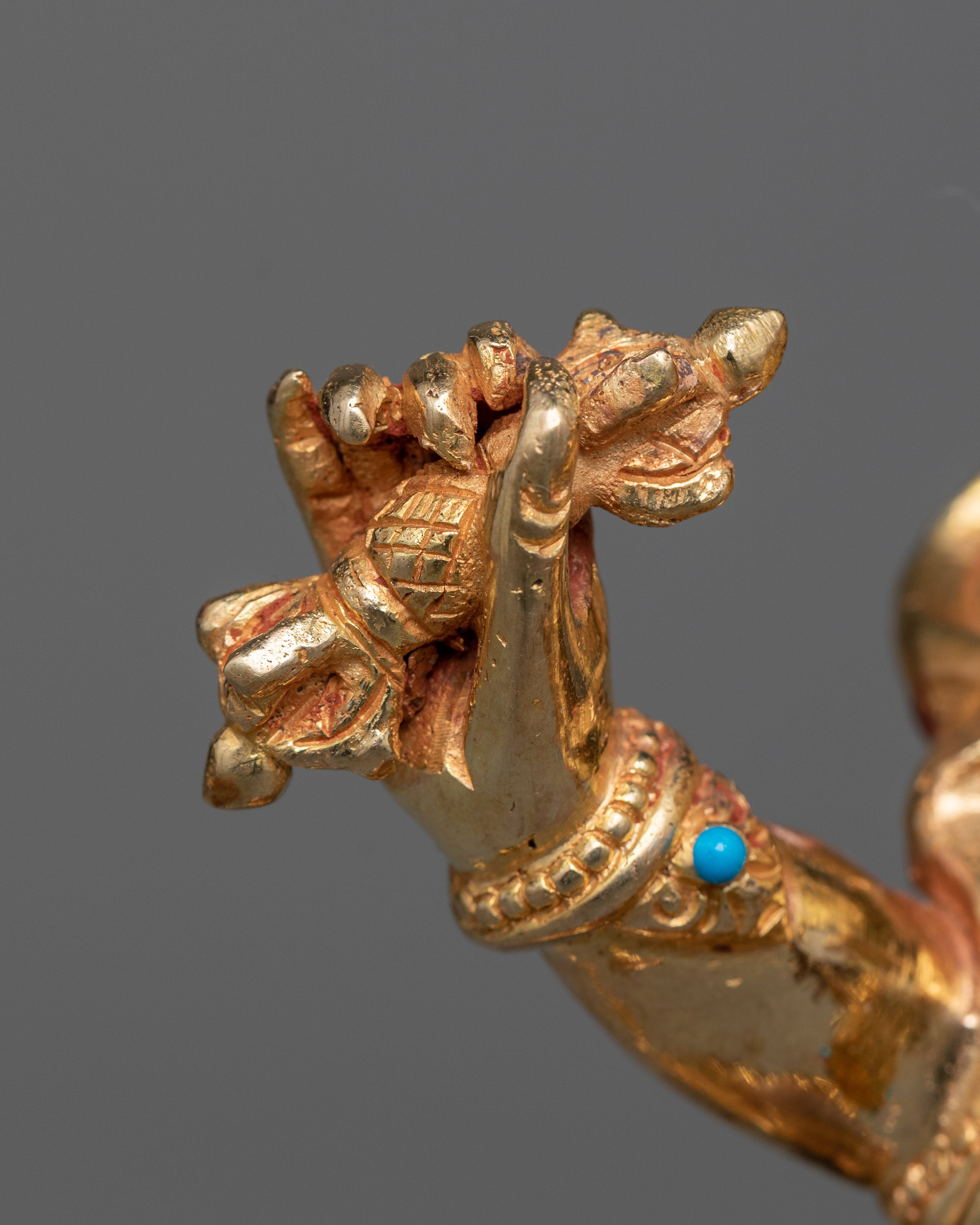 Buddha Vajrapani Statue | Himalayan Craftsmenship