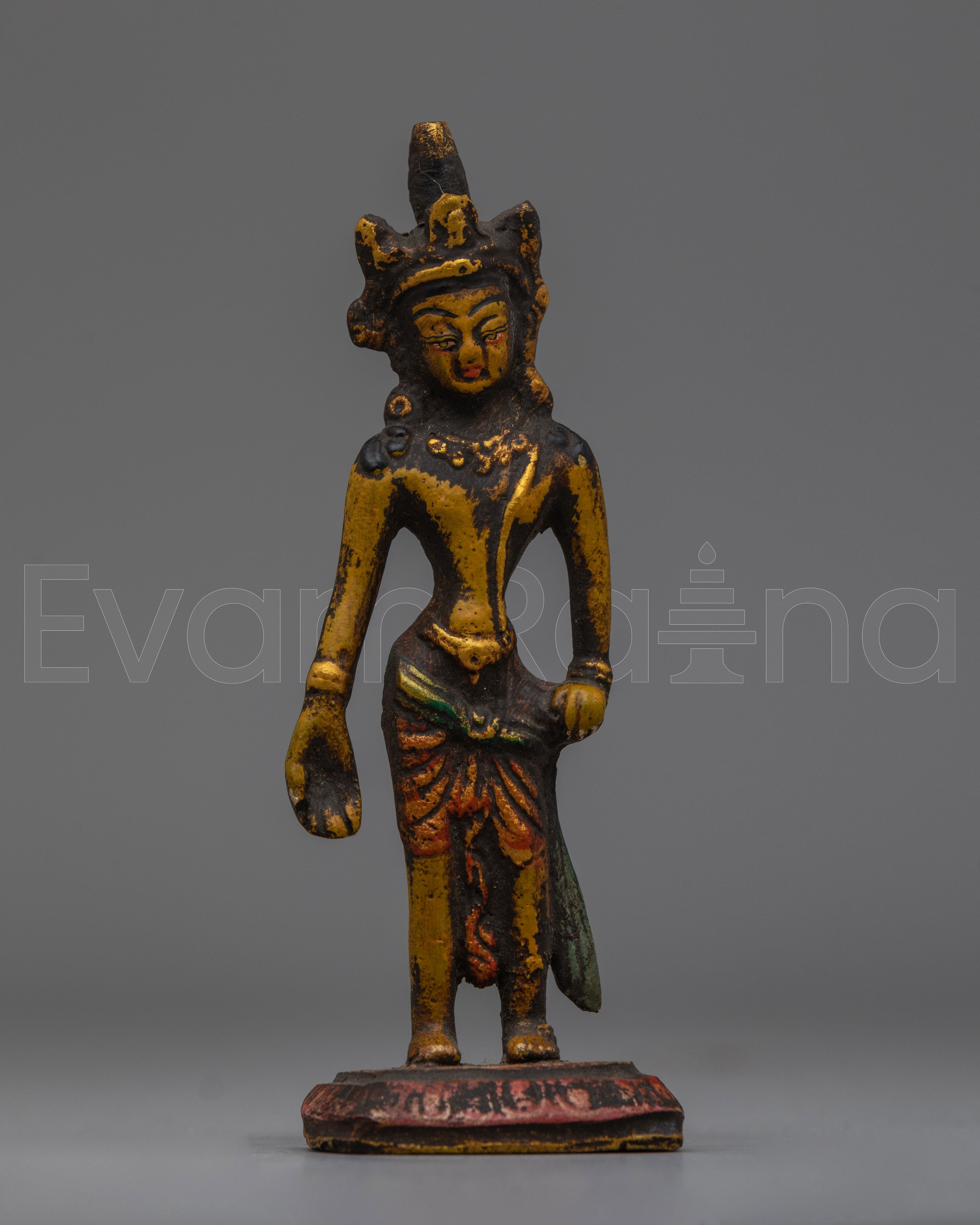  Lokeshvara Statue