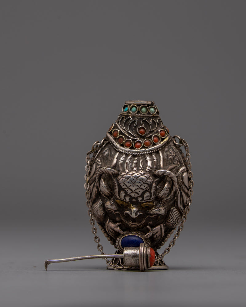 Traditional Tibetan Snuff Bottle | Silver Craftsmanship for Spiritual Essence